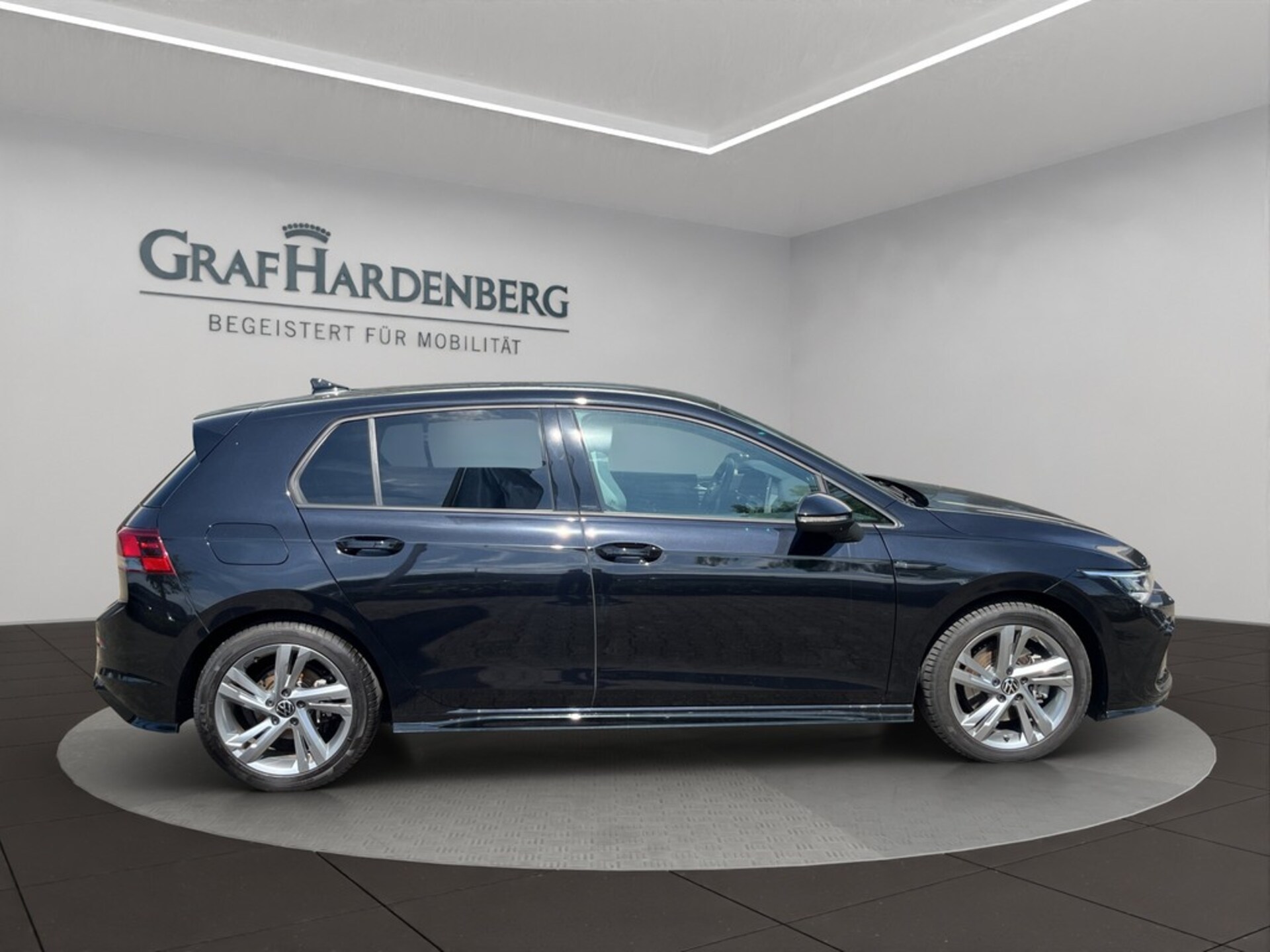Volkswagen Golf R-Line
