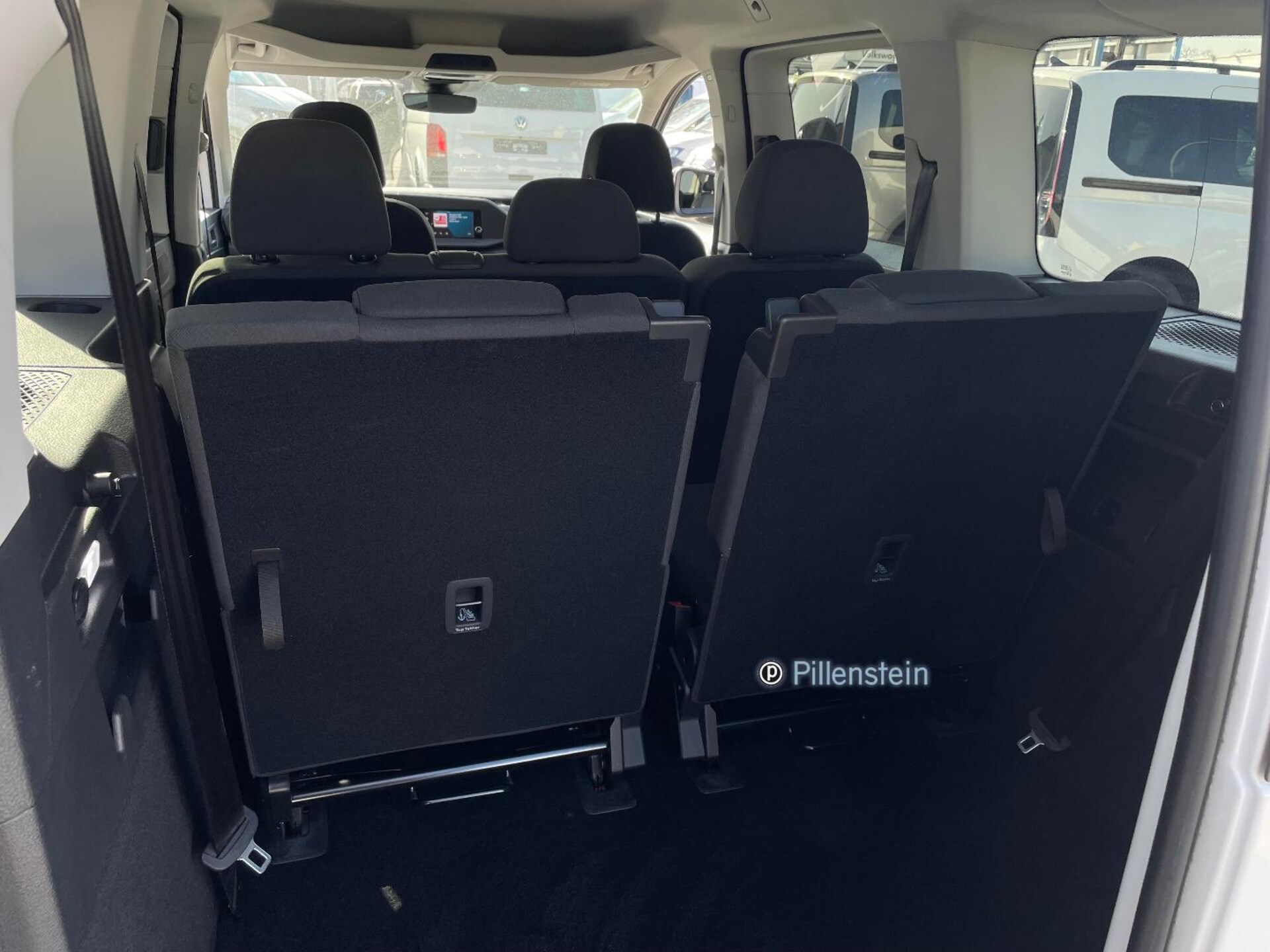 Volkswagen Caddy Maxi Basis-Modell