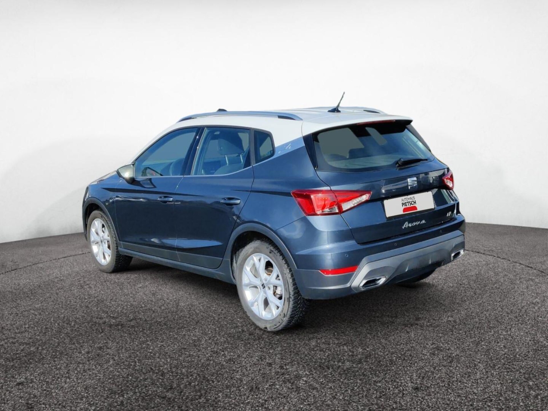 SEAT Arona FR