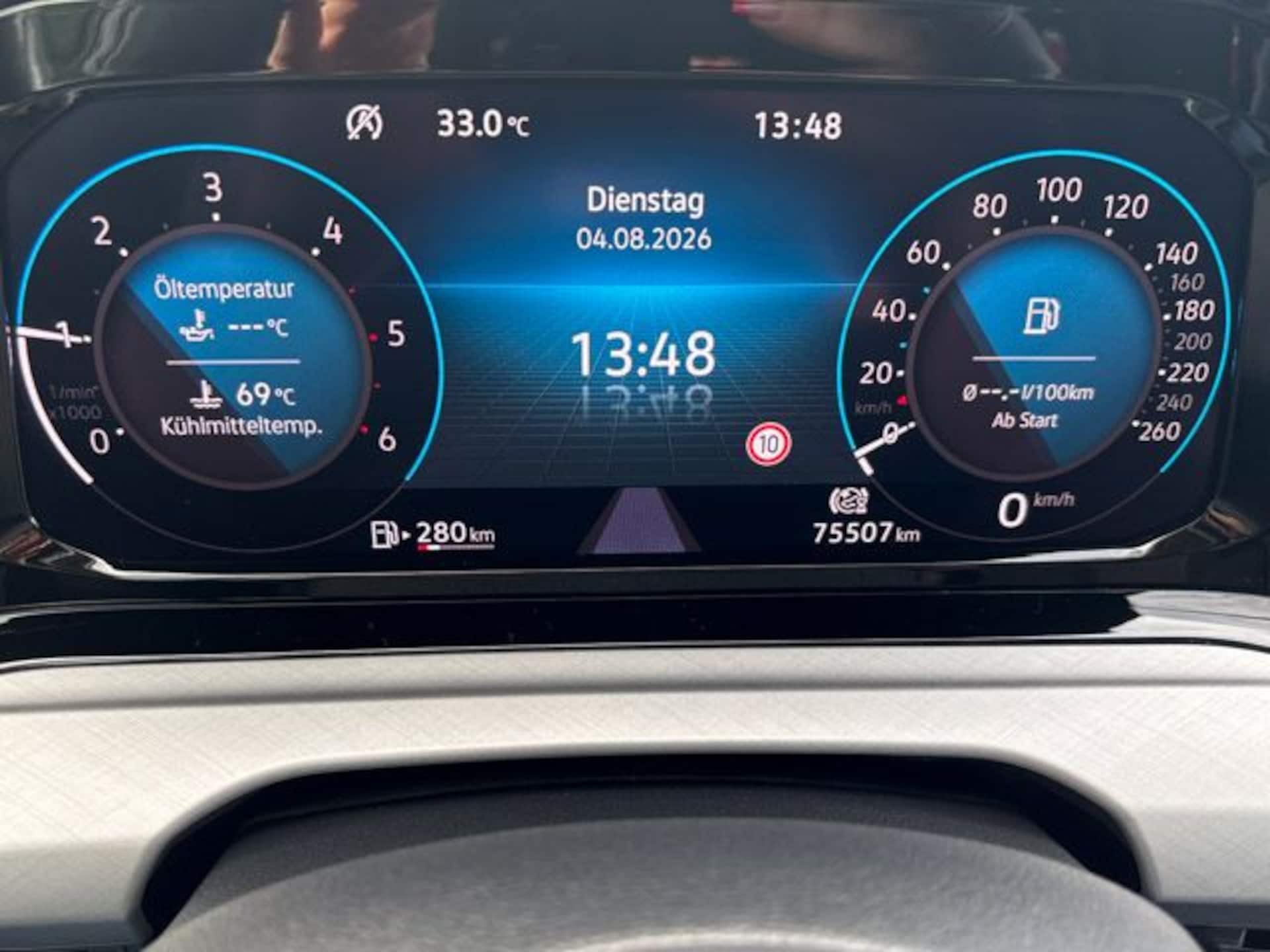 Volkswagen Golf Variant Life