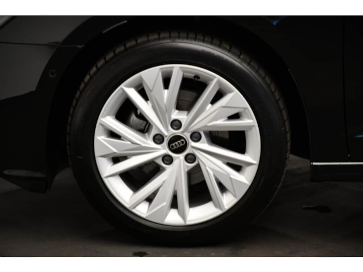Bild über Audi A3 Sportback advanced 35 TFSI S tronic - für weitere Informationen kontaktieren Sie den Audi Partner