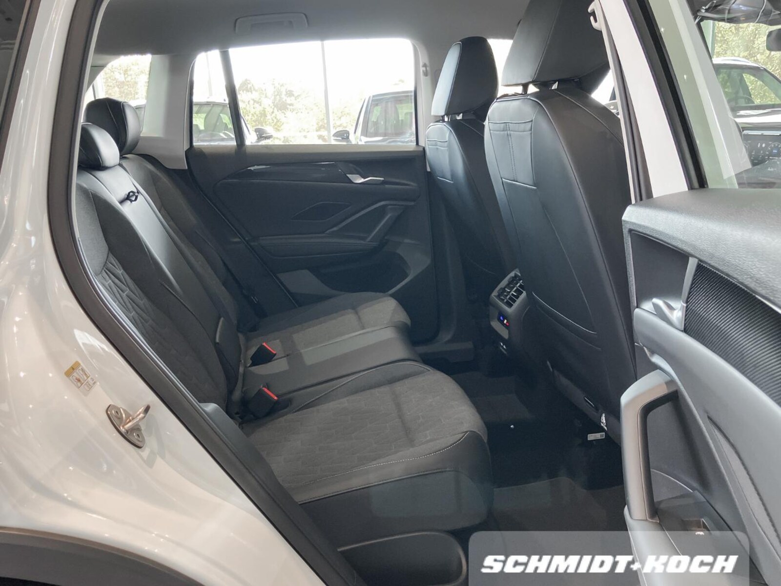 Volkswagen Tiguan – Bild 11