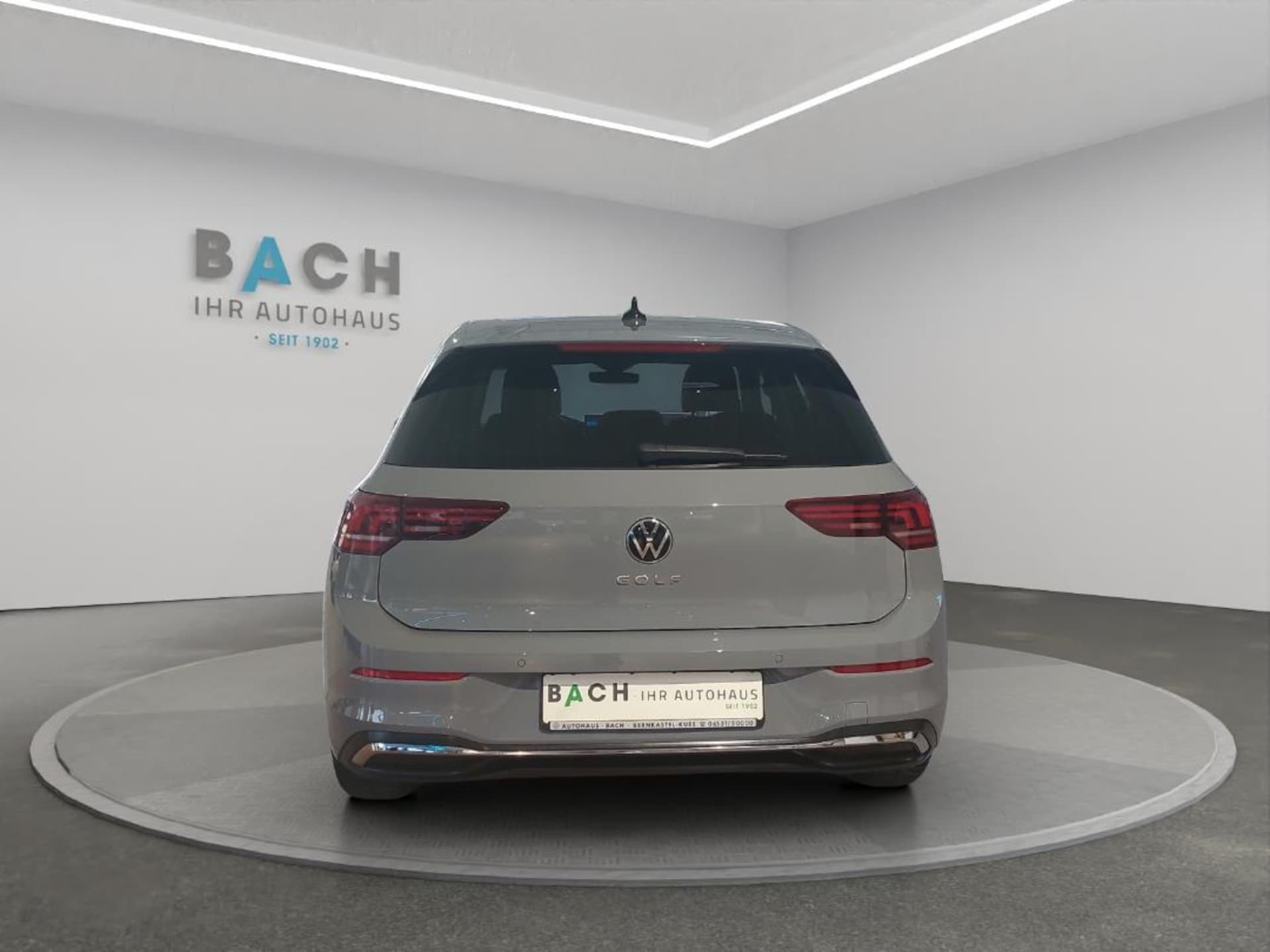 Volkswagen Golf Life