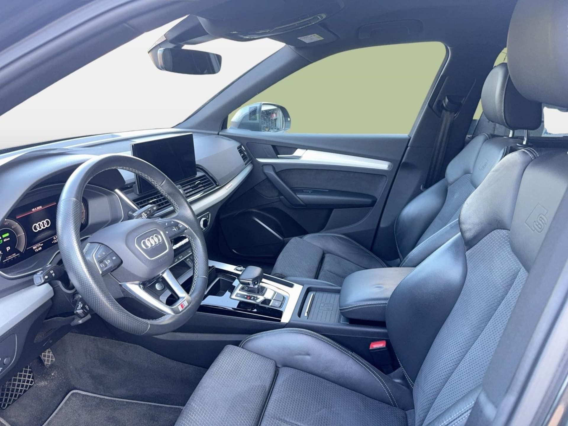 Audi Q5 TFSI e S line