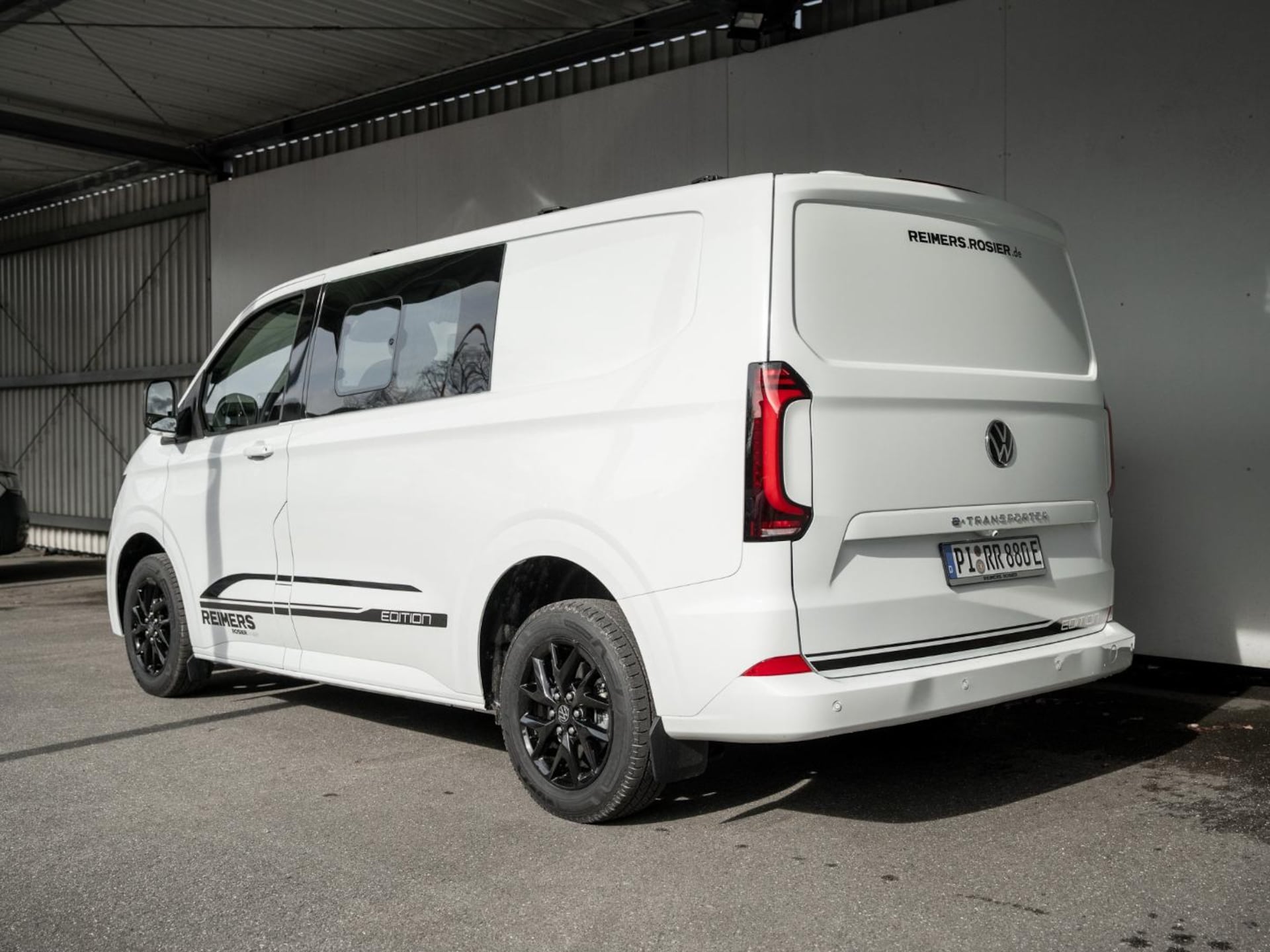 Volkswagen Transporter Pritschenwagen Doppelkabine