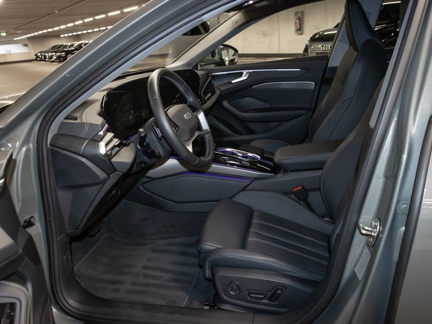 Bild über Audi A6 Limousine TDI quattro 150 kW S tronic - für weitere Informationen kontaktieren Sie den Audi Partner