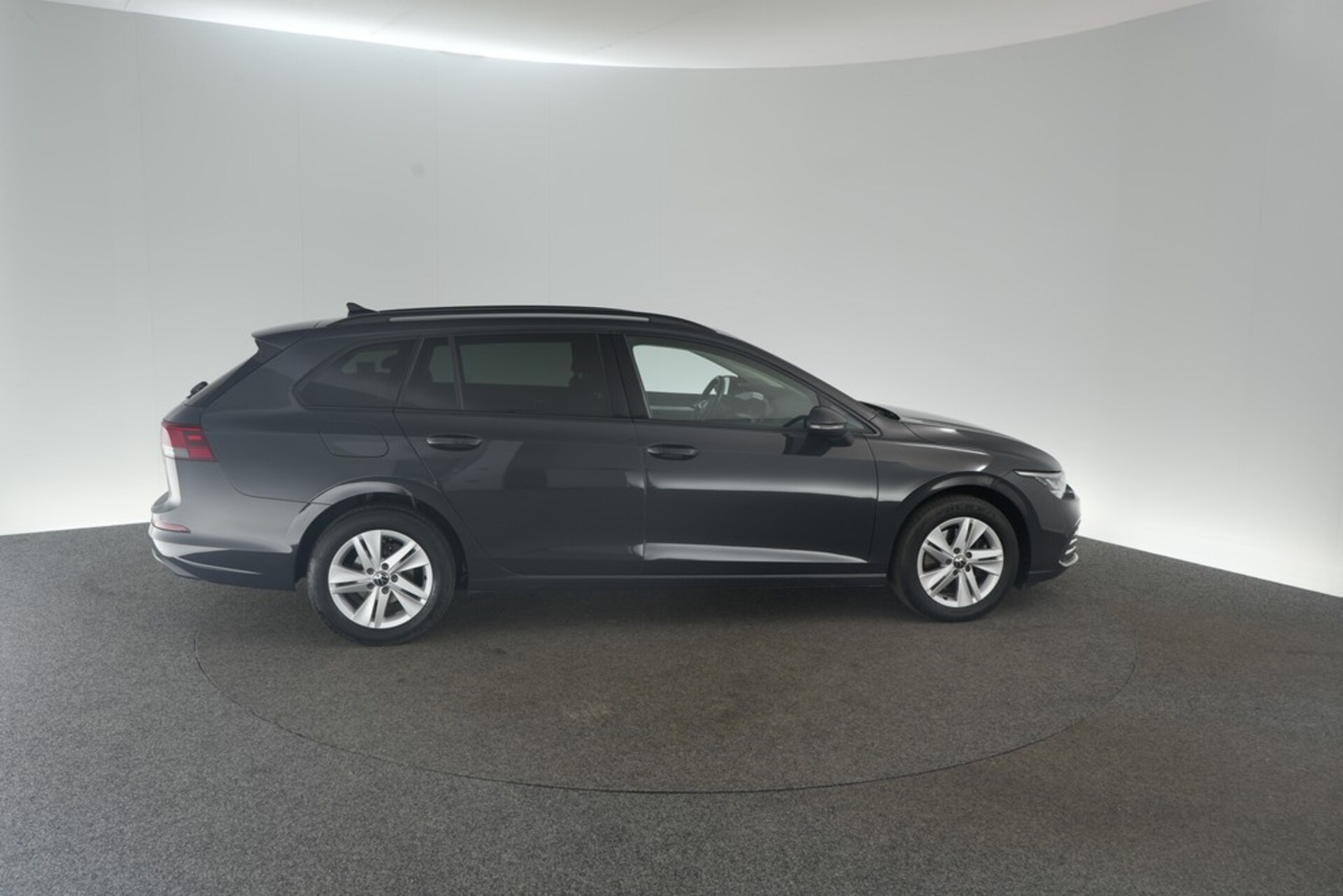 Volkswagen Golf Variant Life