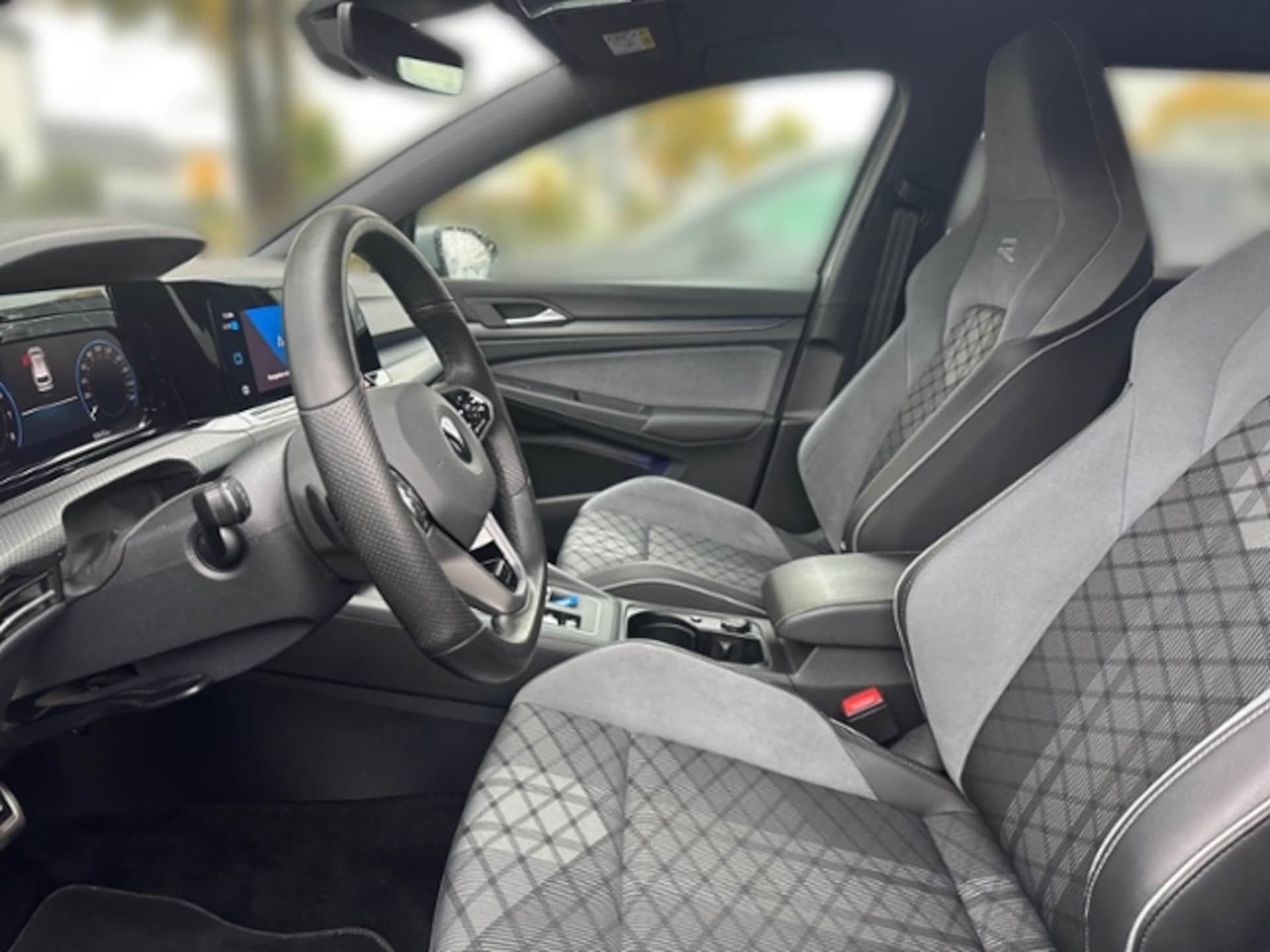 Volkswagen Golf Variant R-Line