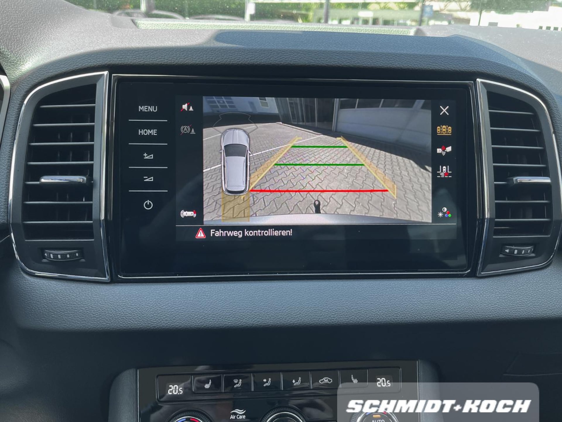 Skoda Karoq Tour