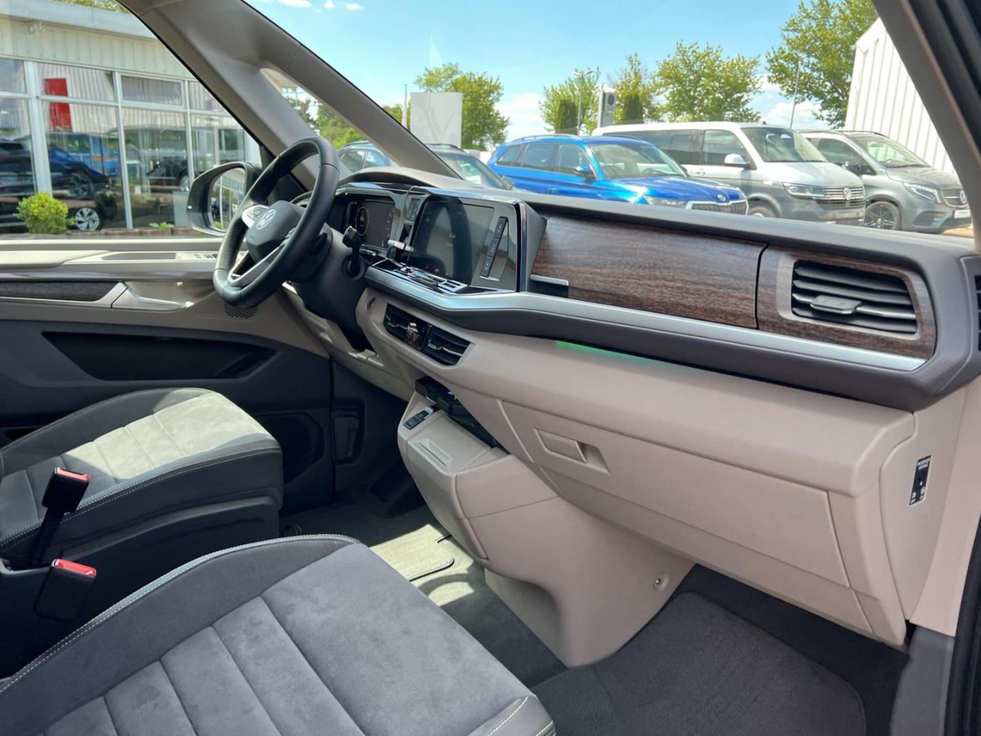 Volkswagen Multivan Langversion Style