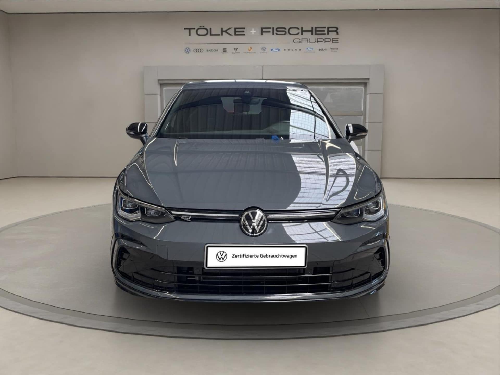 Volkswagen Golf R-Line