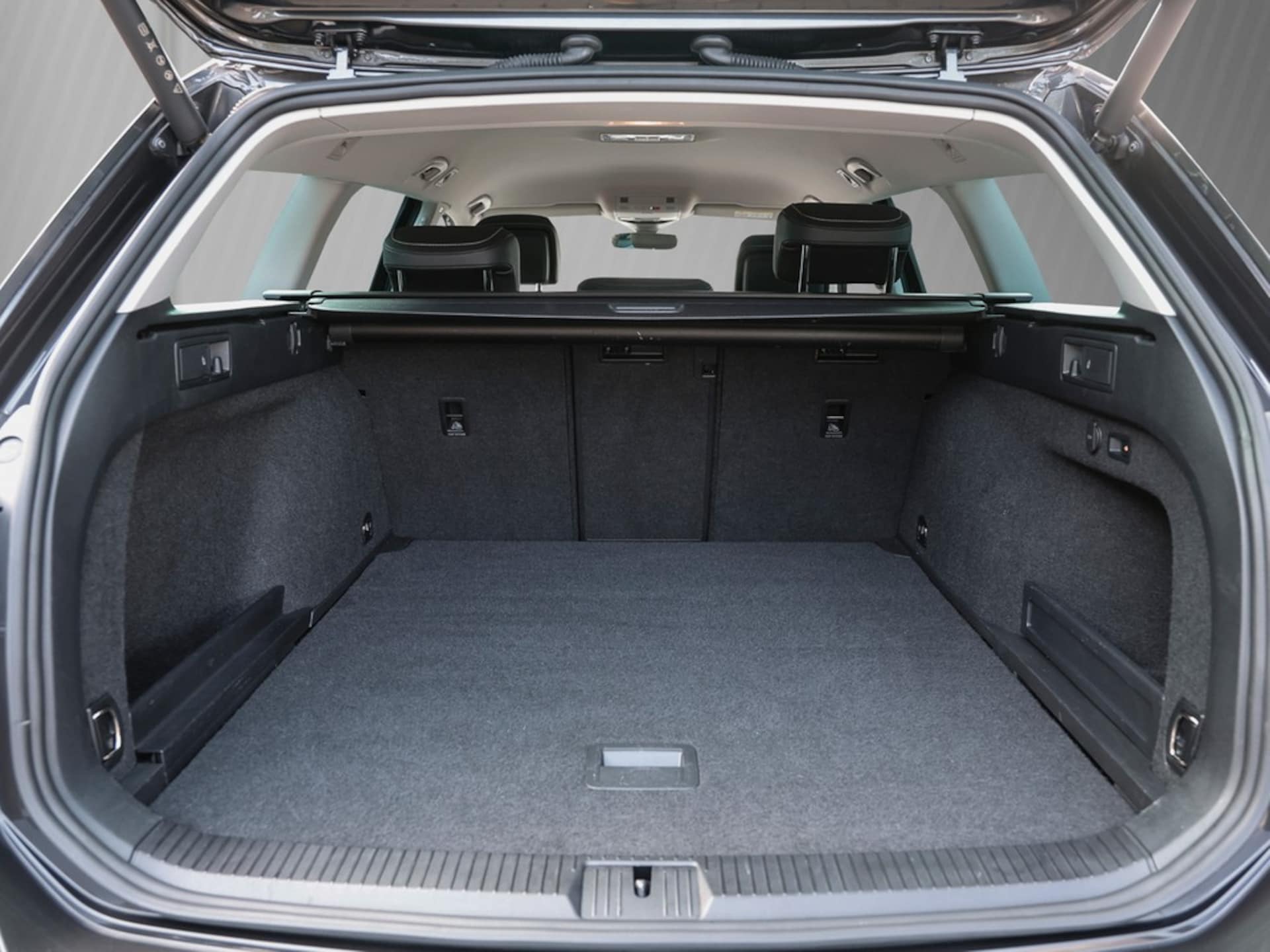 Volkswagen Passat Variant Elegance