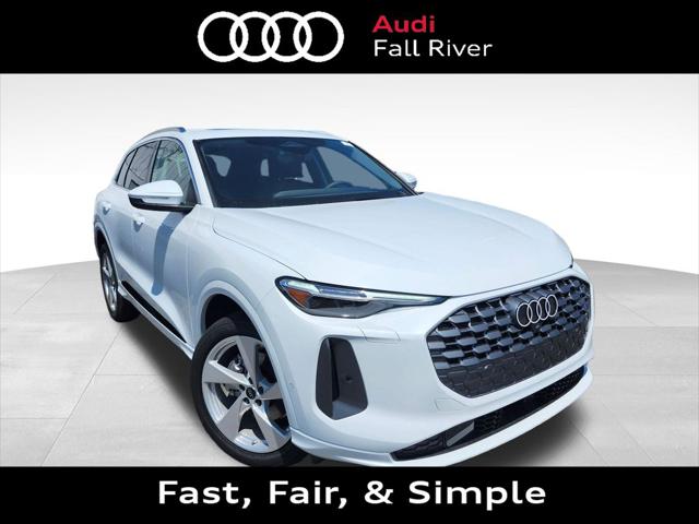 2025 Audi Q5 45 Premium Plus's photo