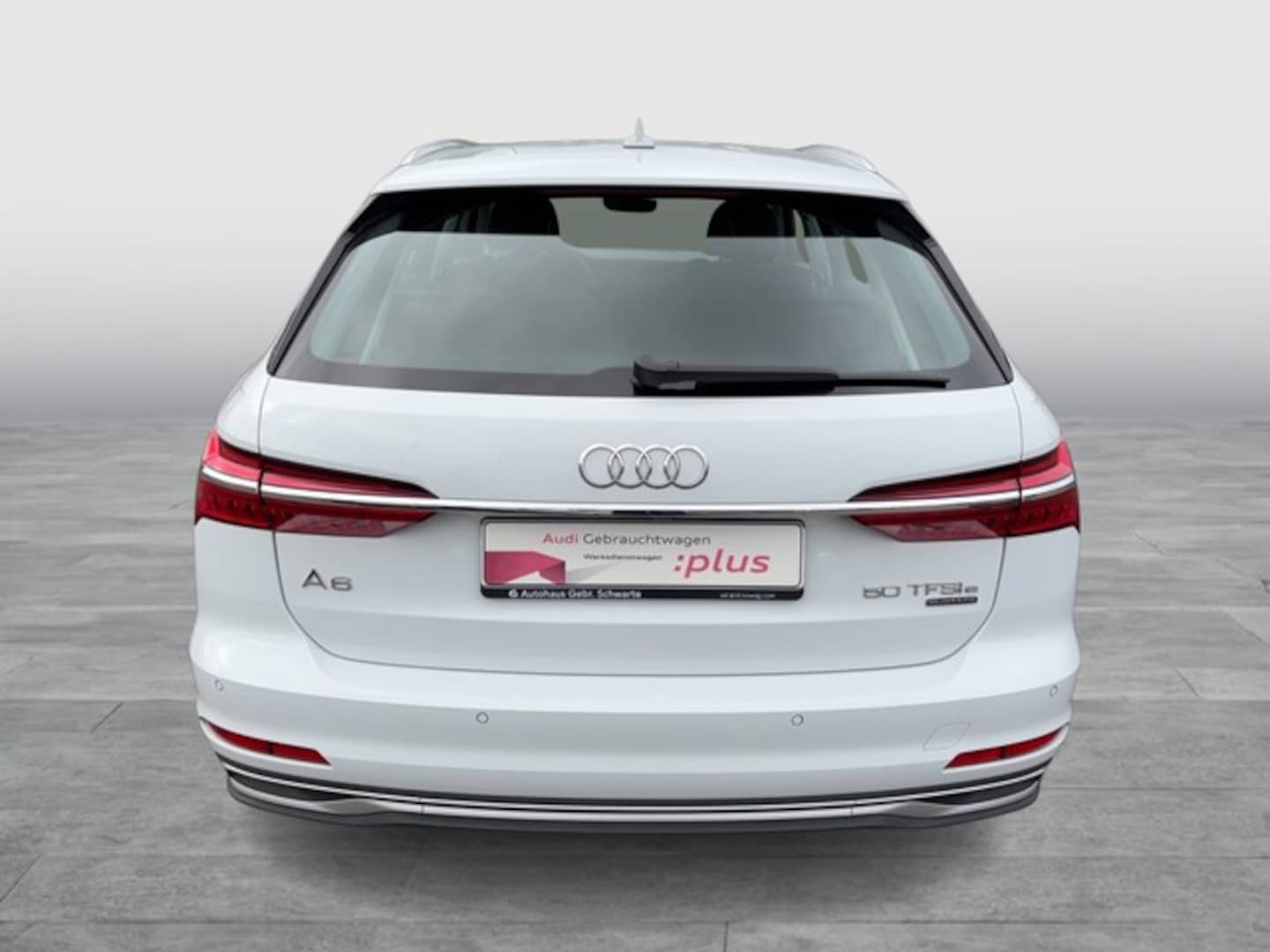Bild über Audi A6 Avant TFSI e advanced 50 TFSI e quattro S tronic - für weitere Informationen kontaktieren Sie den Audi Partner
