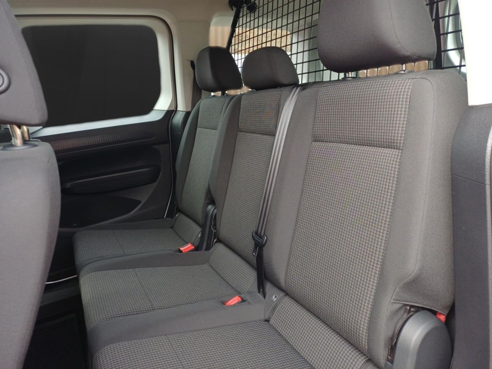 Volkswagen Caddy Basis-Modell