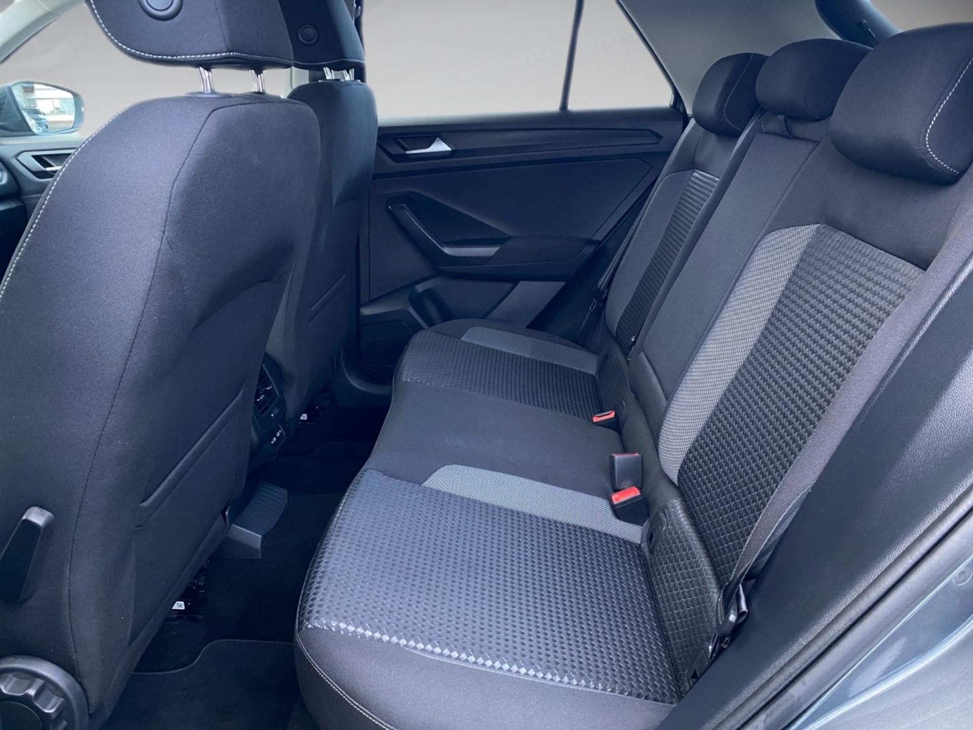 Volkswagen T-Roc Active