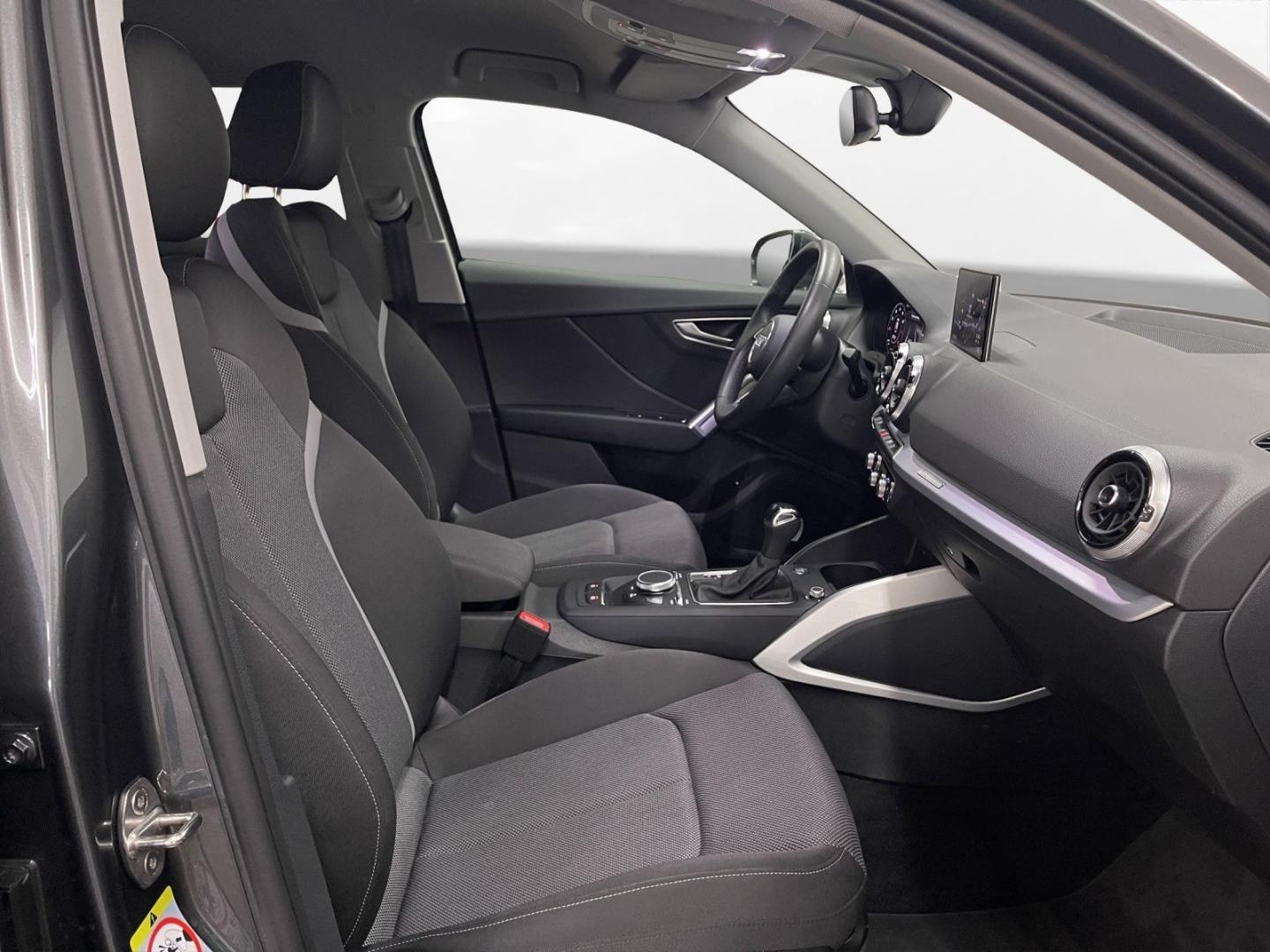 Bild über Audi Q2 S line 35 TFSI S tronic - für weitere Informationen kontaktieren Sie den Audi Partner