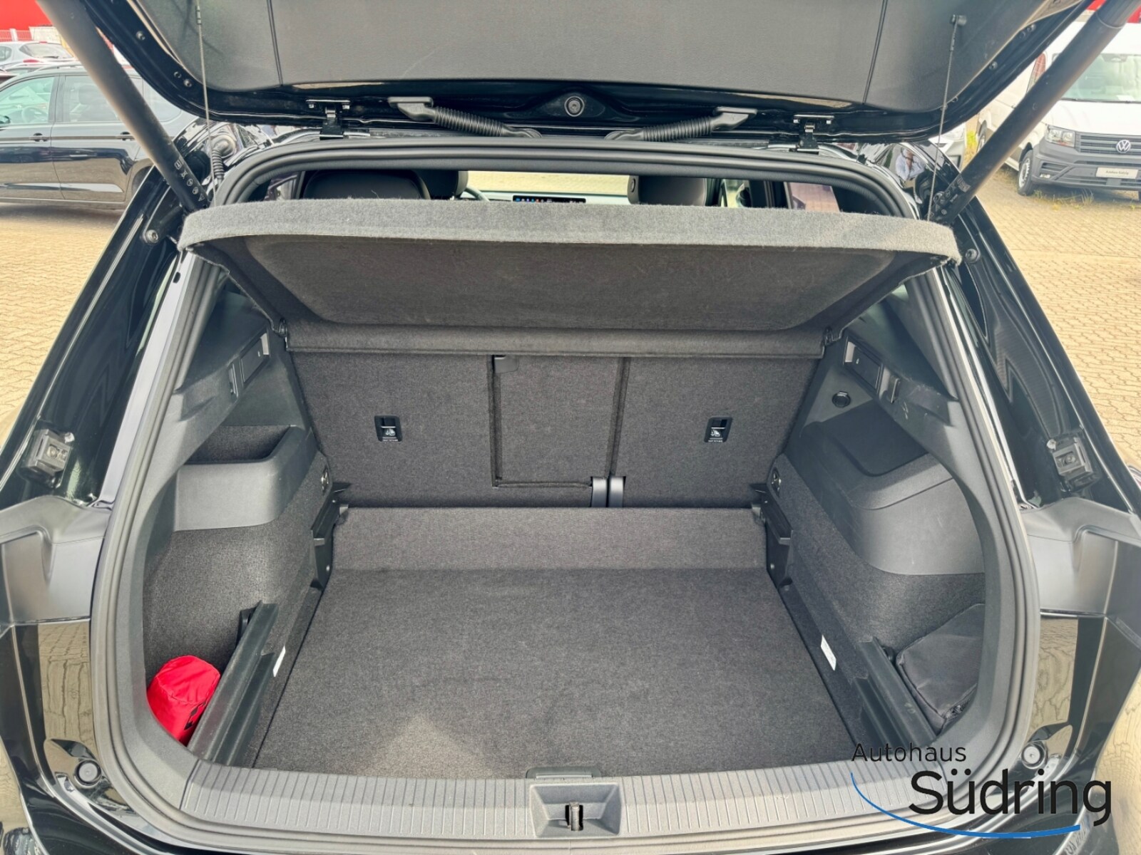 Volkswagen Tiguan – Bild 12