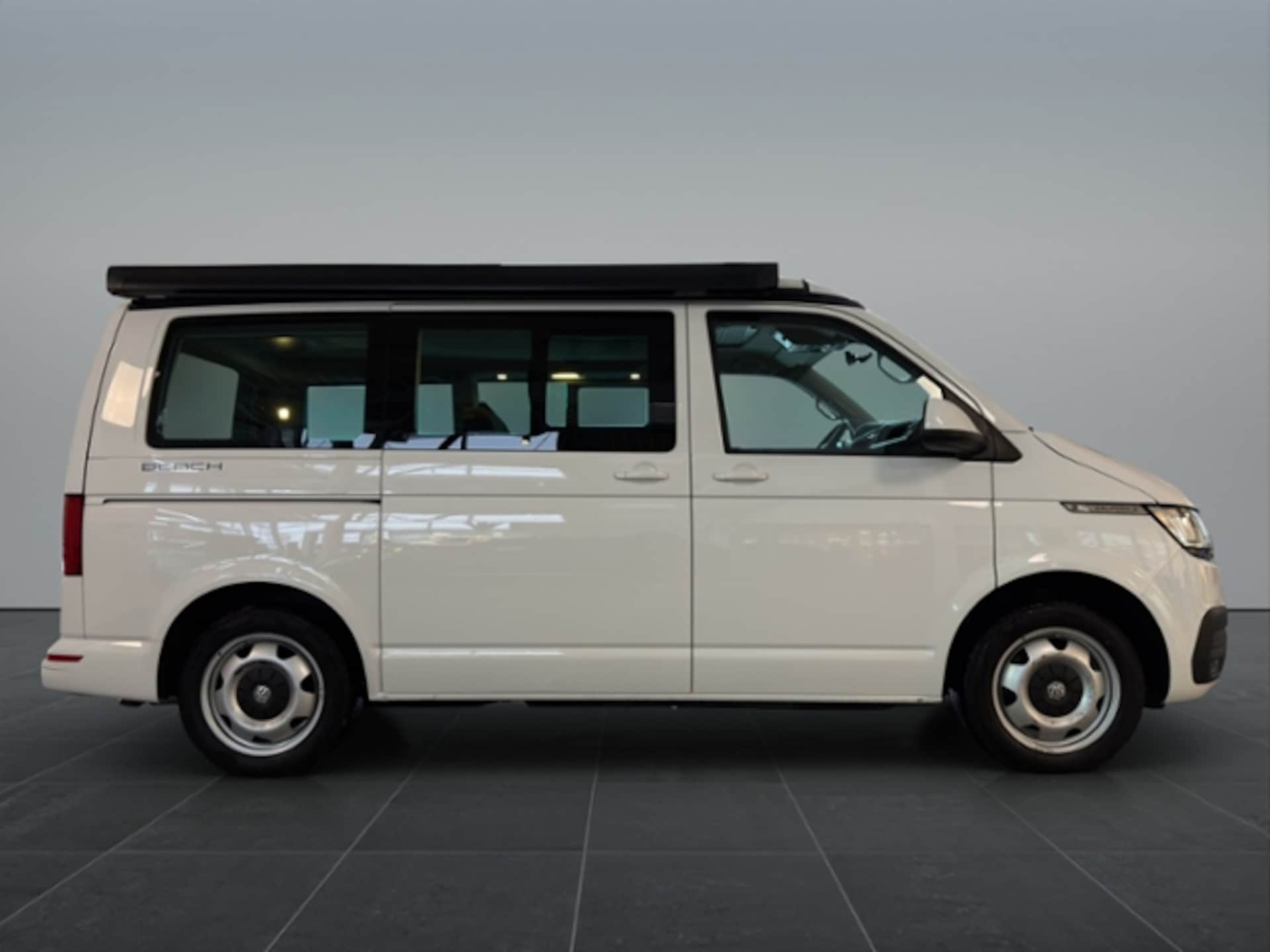 Volkswagen T6.1 California Beach