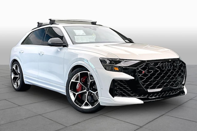 2026 Audi RS Q8 SUV performance