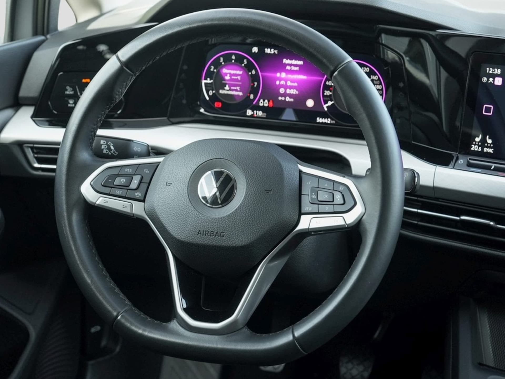 Volkswagen Golf Life