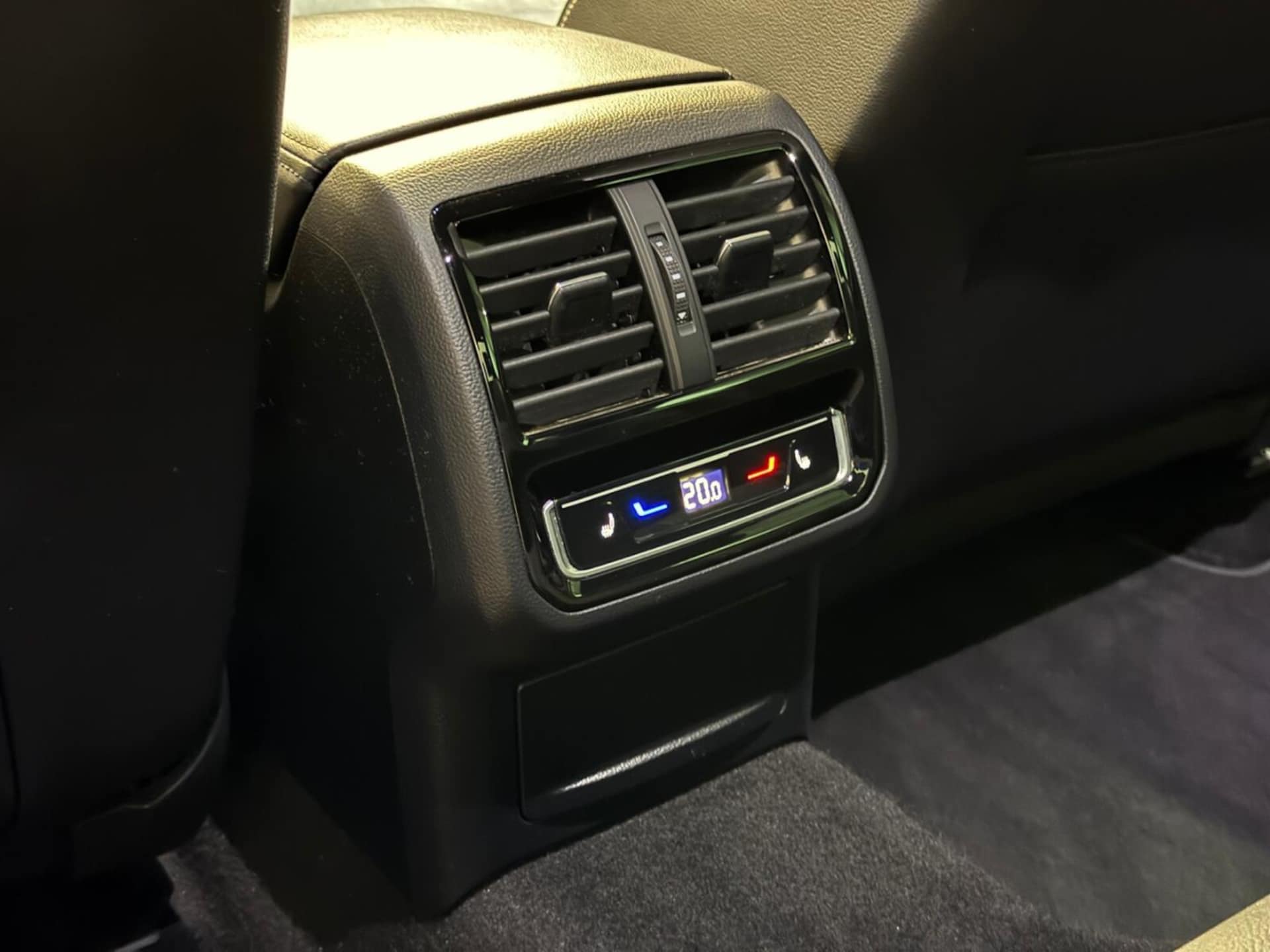 Volkswagen Passat Elegance