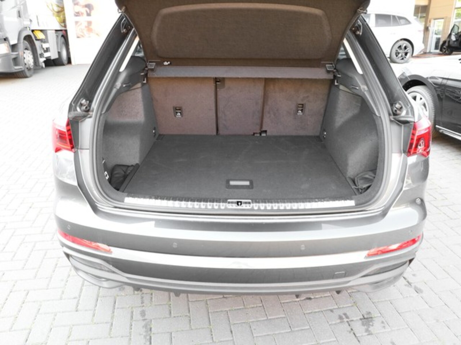 Audi Q3 – Bild 11
