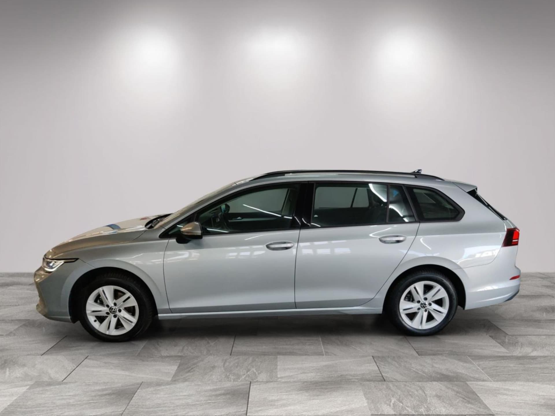 Volkswagen Golf Variant Life