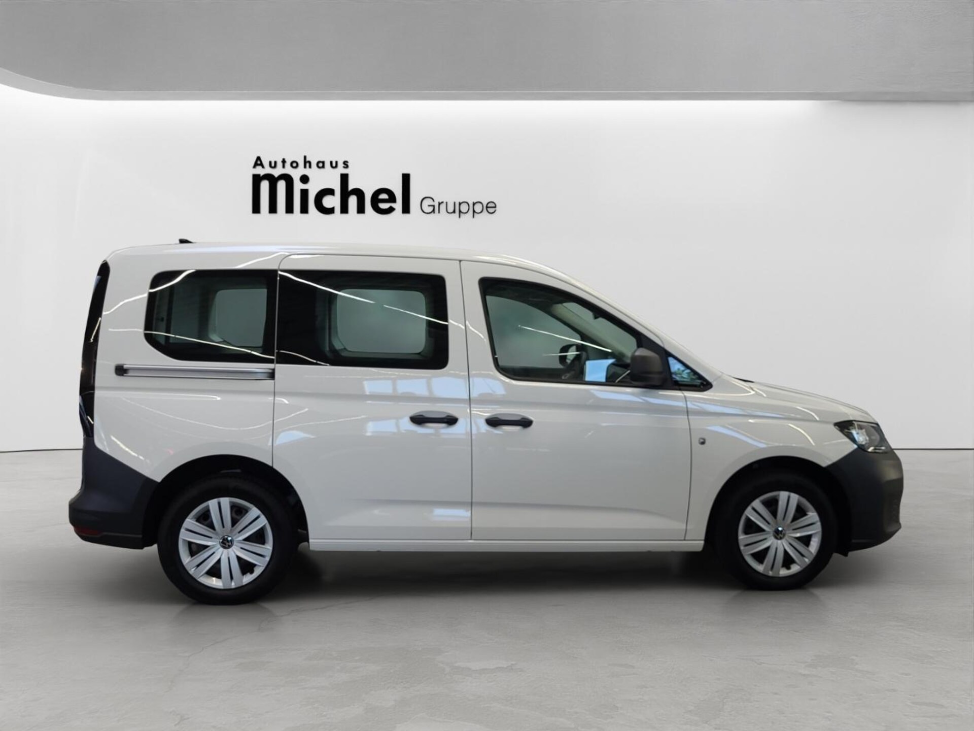 Volkswagen Caddy Kombi Basis-Modell