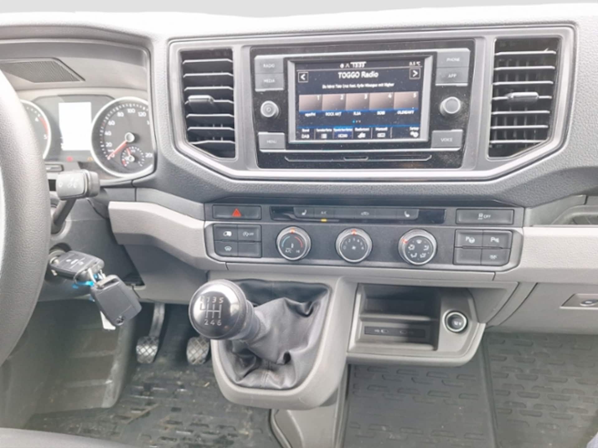 Volkswagen Crafter Kasten mittlerer Radstand
