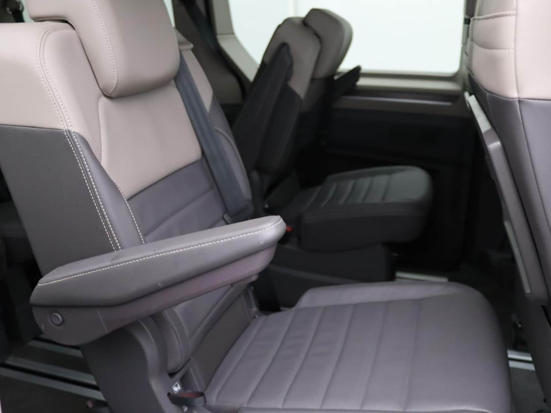 Volkswagen Multivan Langversion Style
