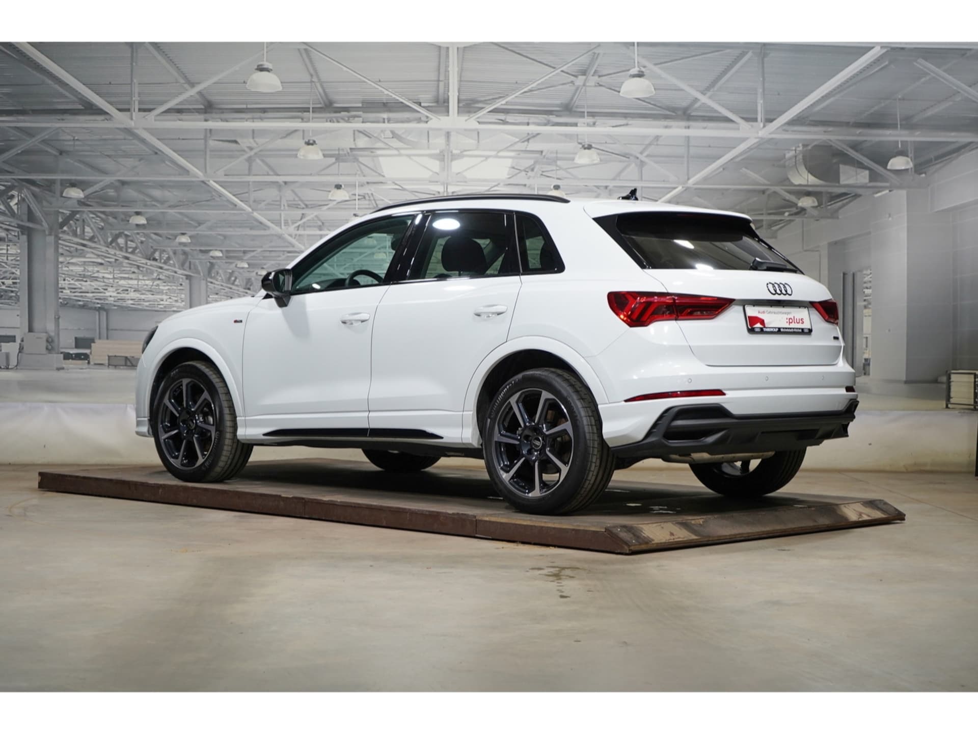 Audi Q3 SUV S line