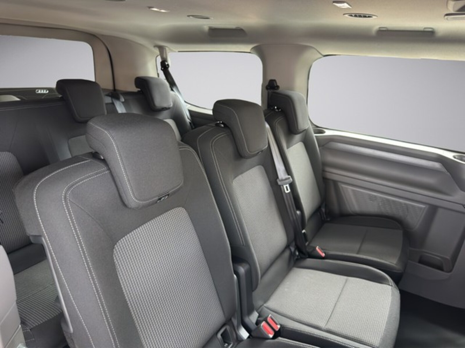 Volkswagen Caravelle – Bild 7