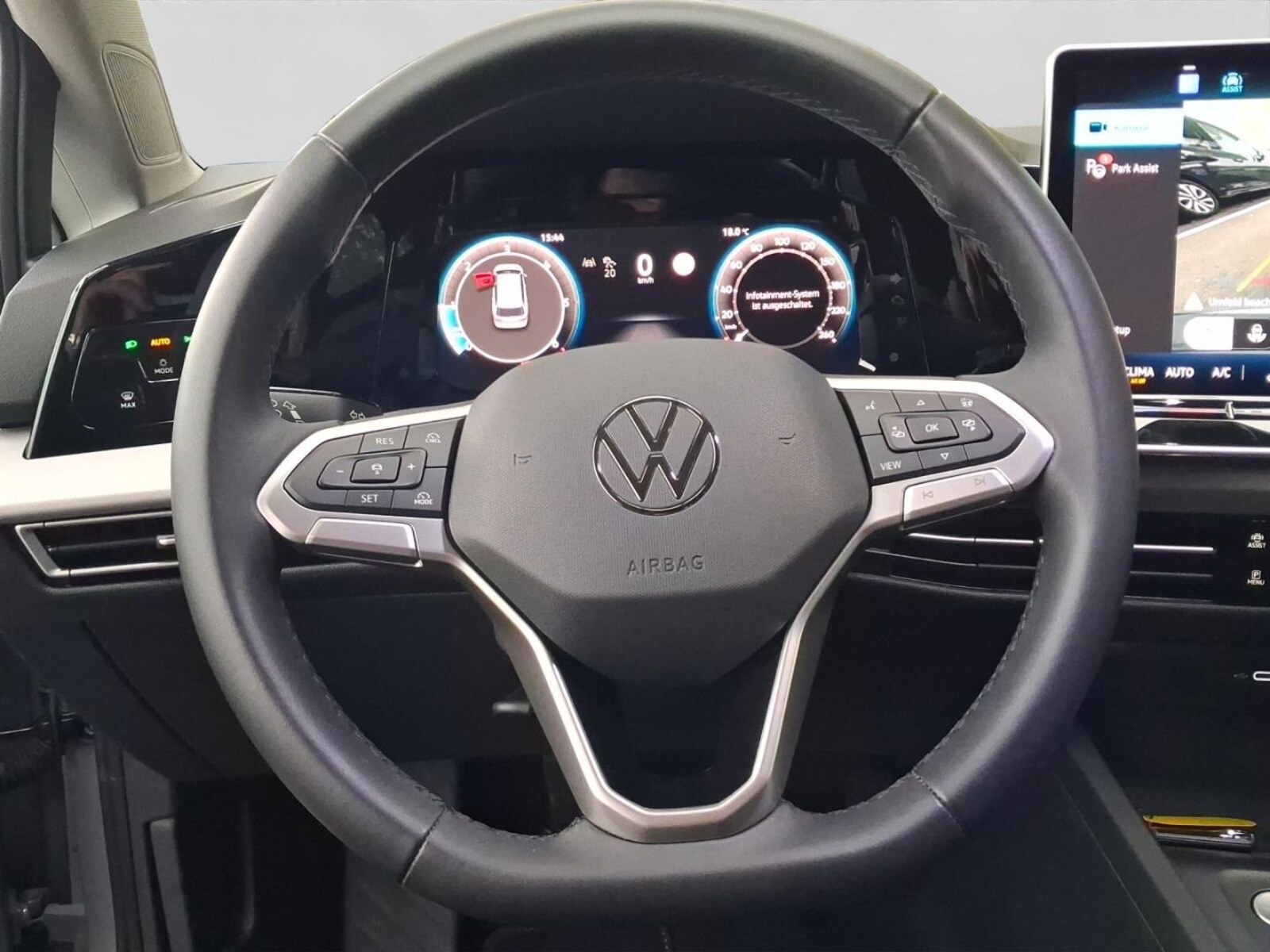 Volkswagen Golf Variant – Bild 9