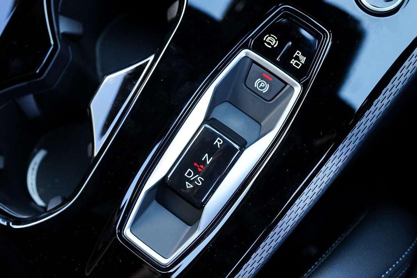 Image about Audi A5 Avant TFSI e e-hybrid quattro 270 kW S tronic
