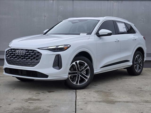 2025 Audi New Q5 Premium's photo