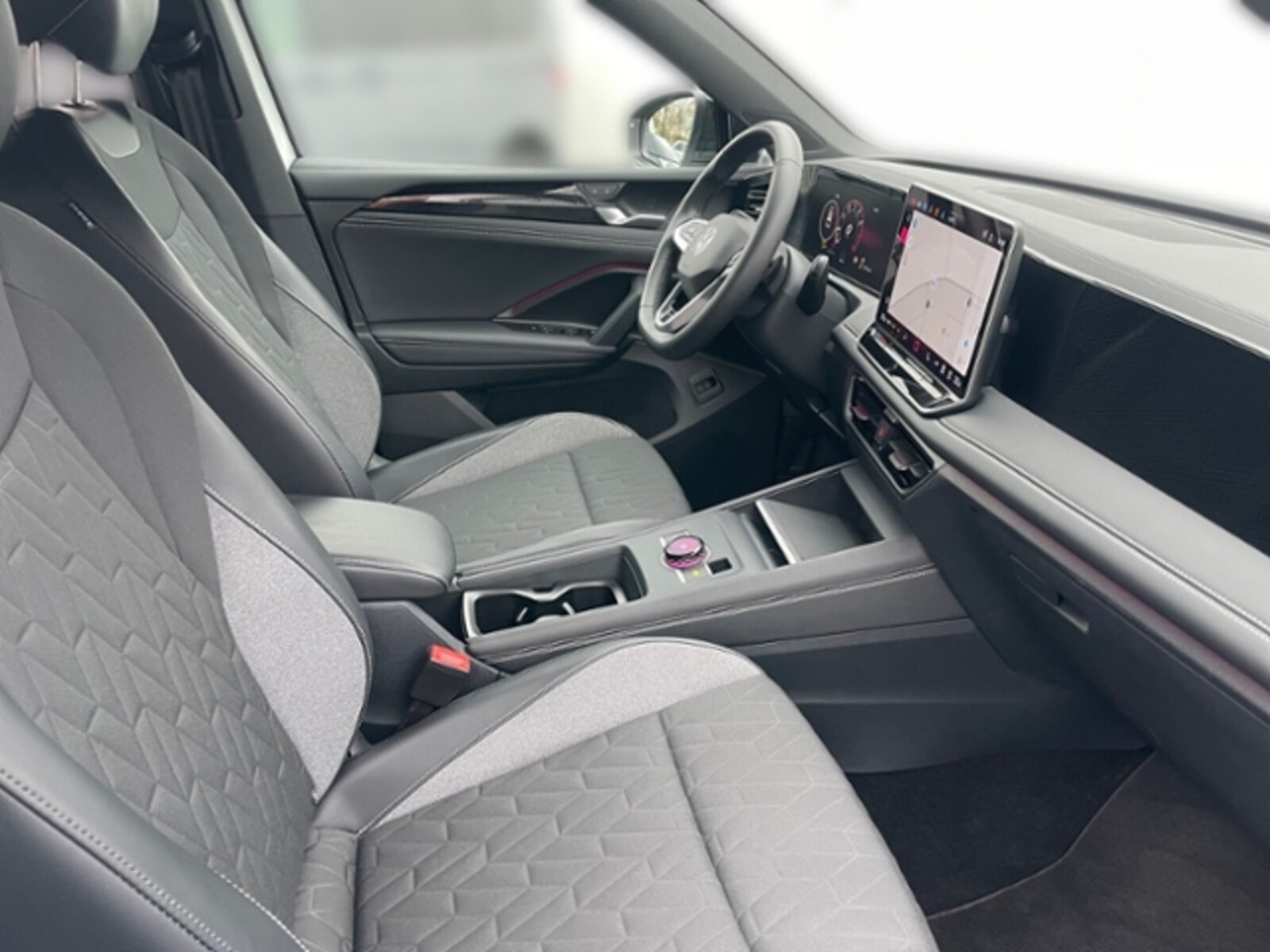Volkswagen Tiguan – Bild 10