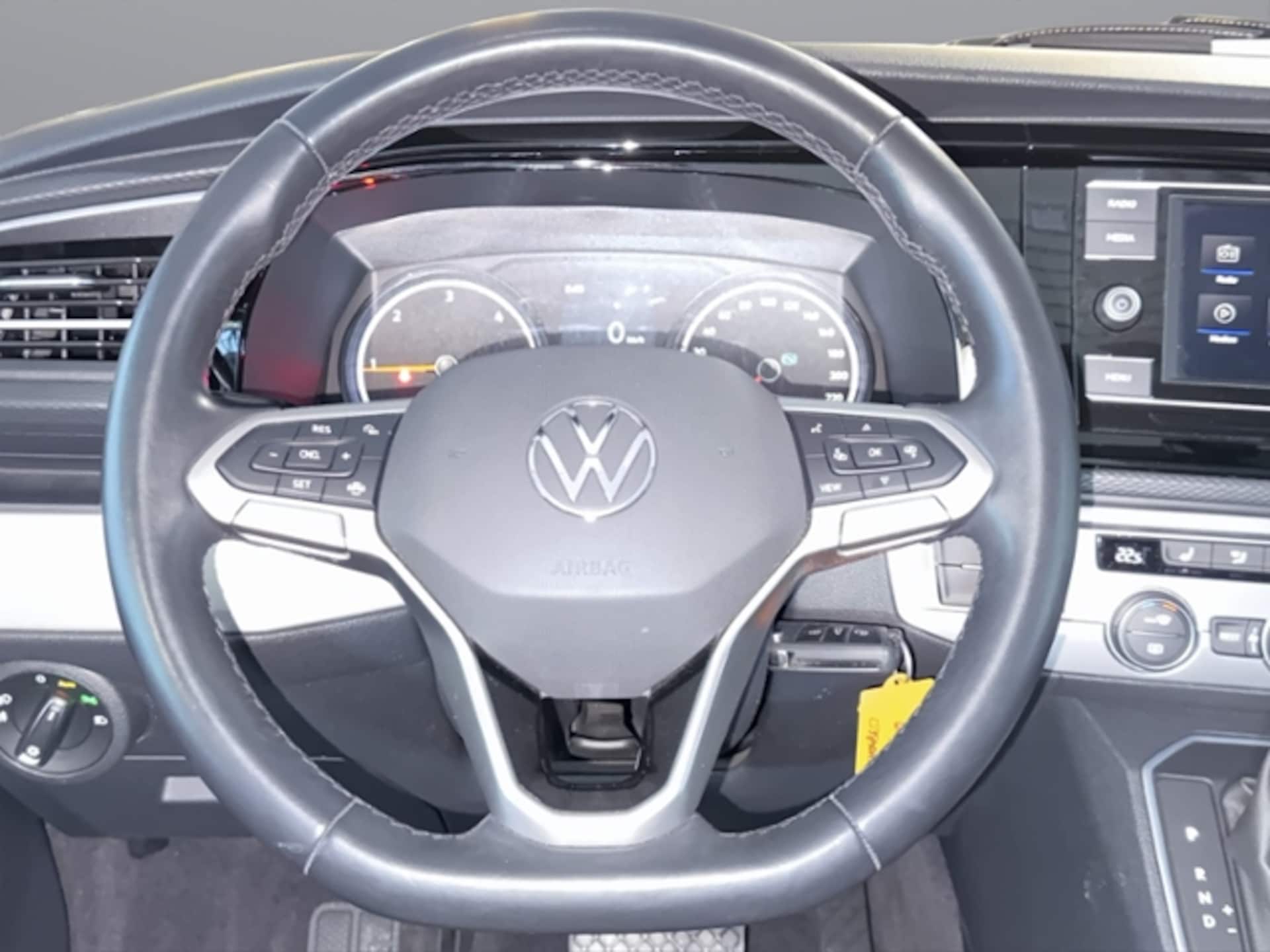 Volkswagen T6.1 California Beach
