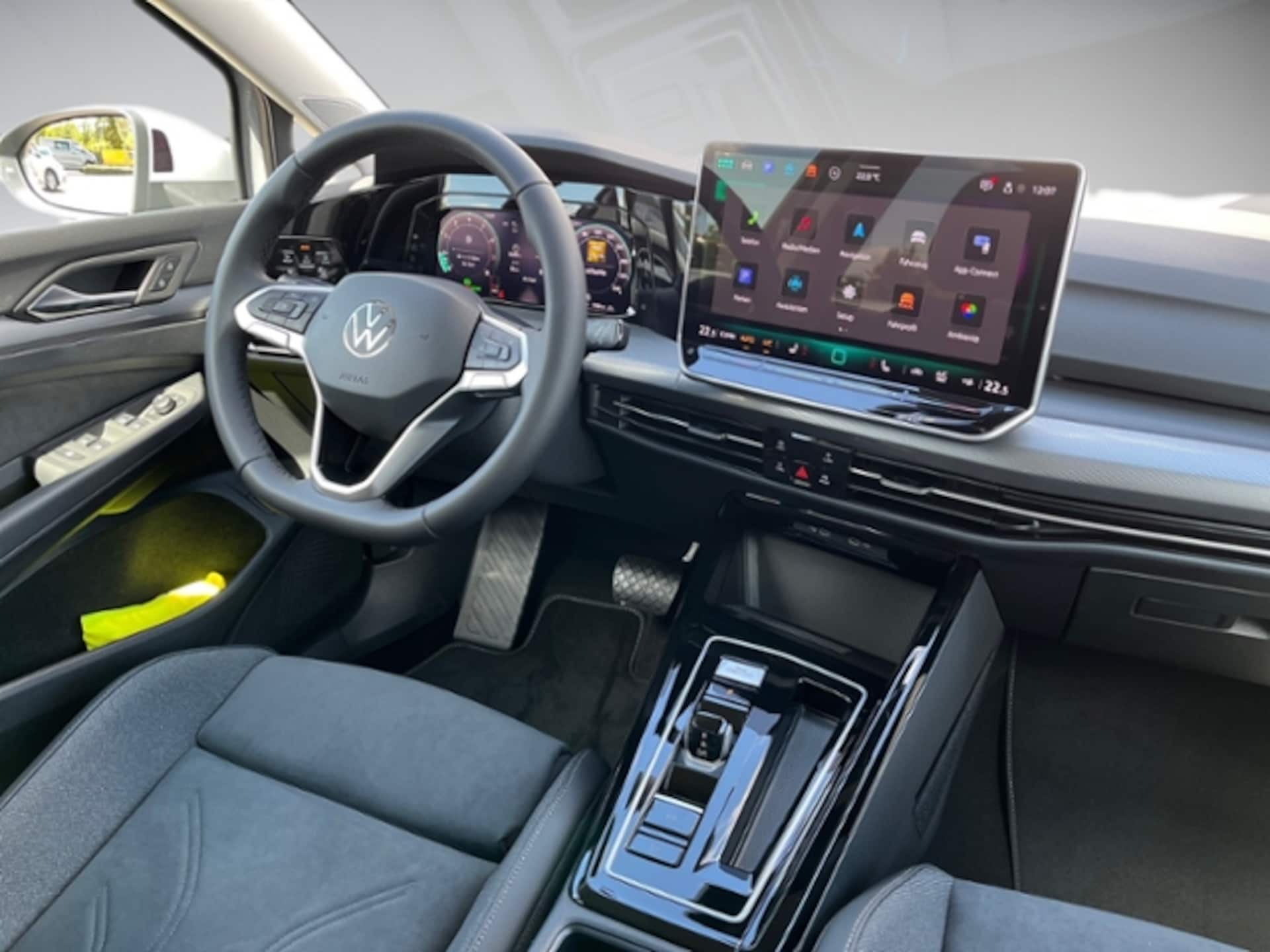 Volkswagen Golf Variant Style