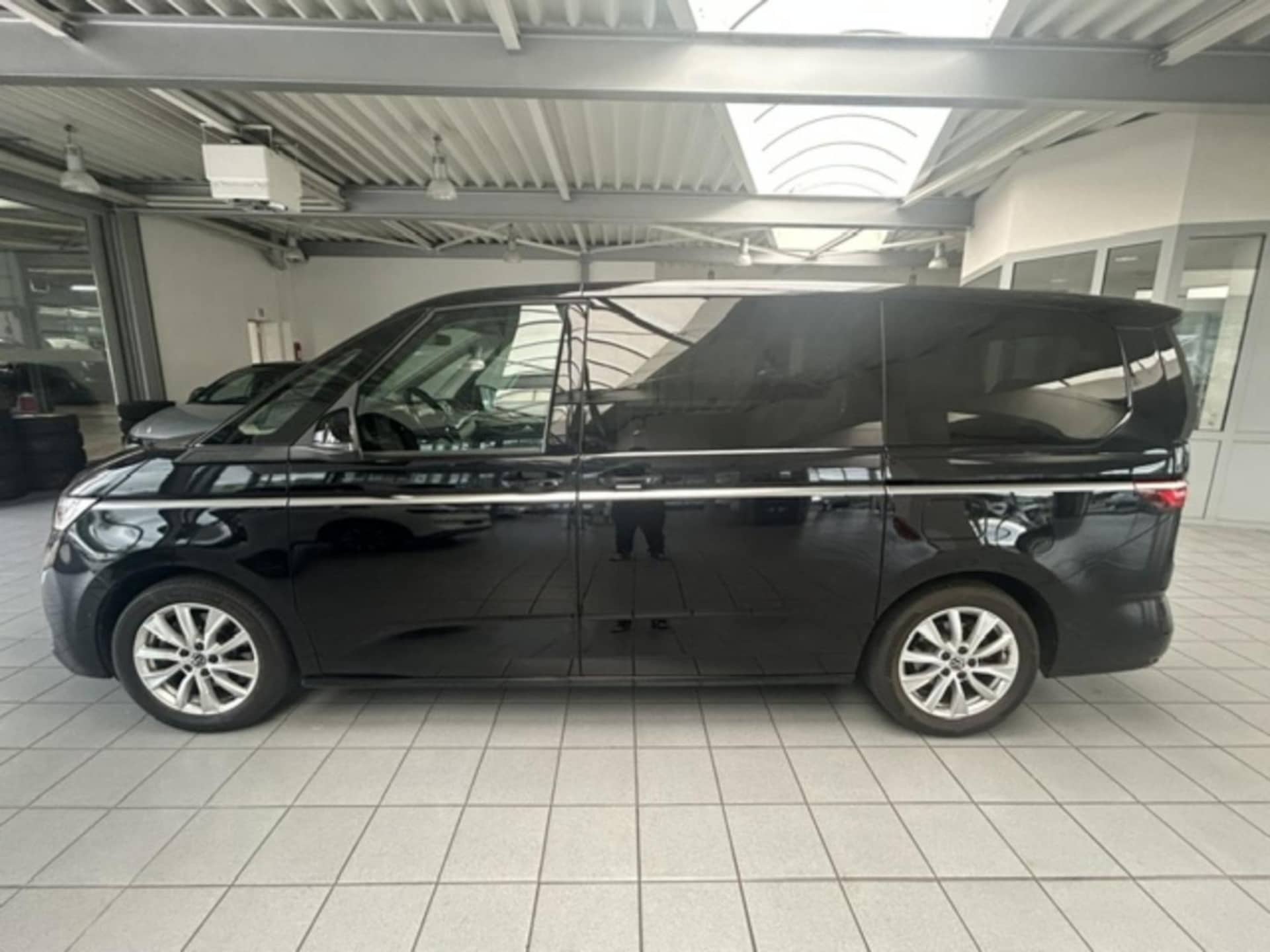 Volkswagen Multivan Langversion Style