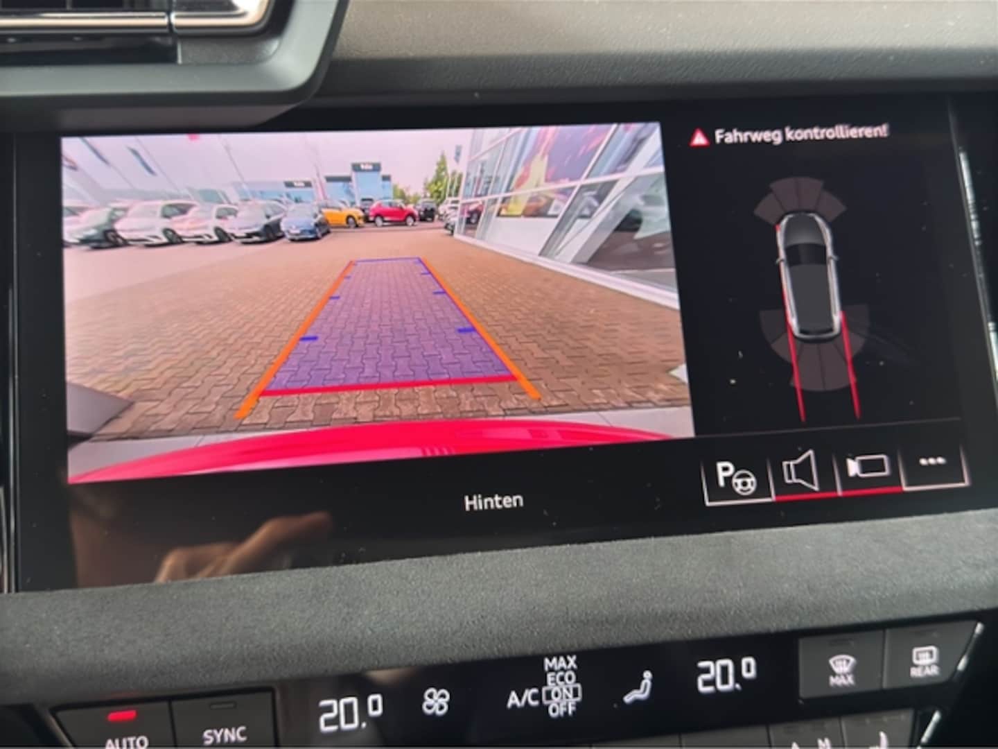 Bild über Audi A3 Sportback advanced 30 TFSI S tronic - für weitere Informationen kontaktieren Sie den Audi Partner
