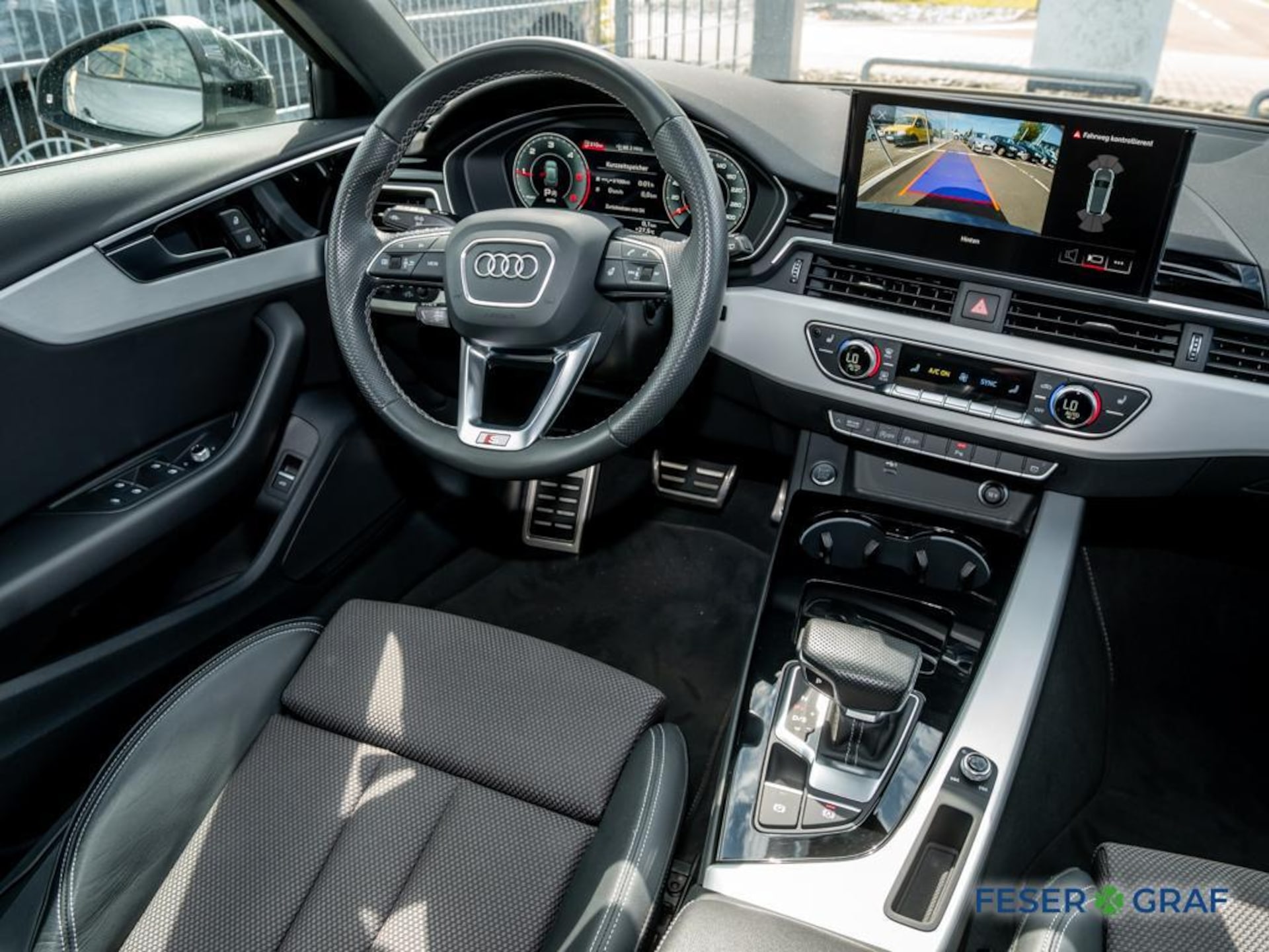 Audi A4 Avant S line