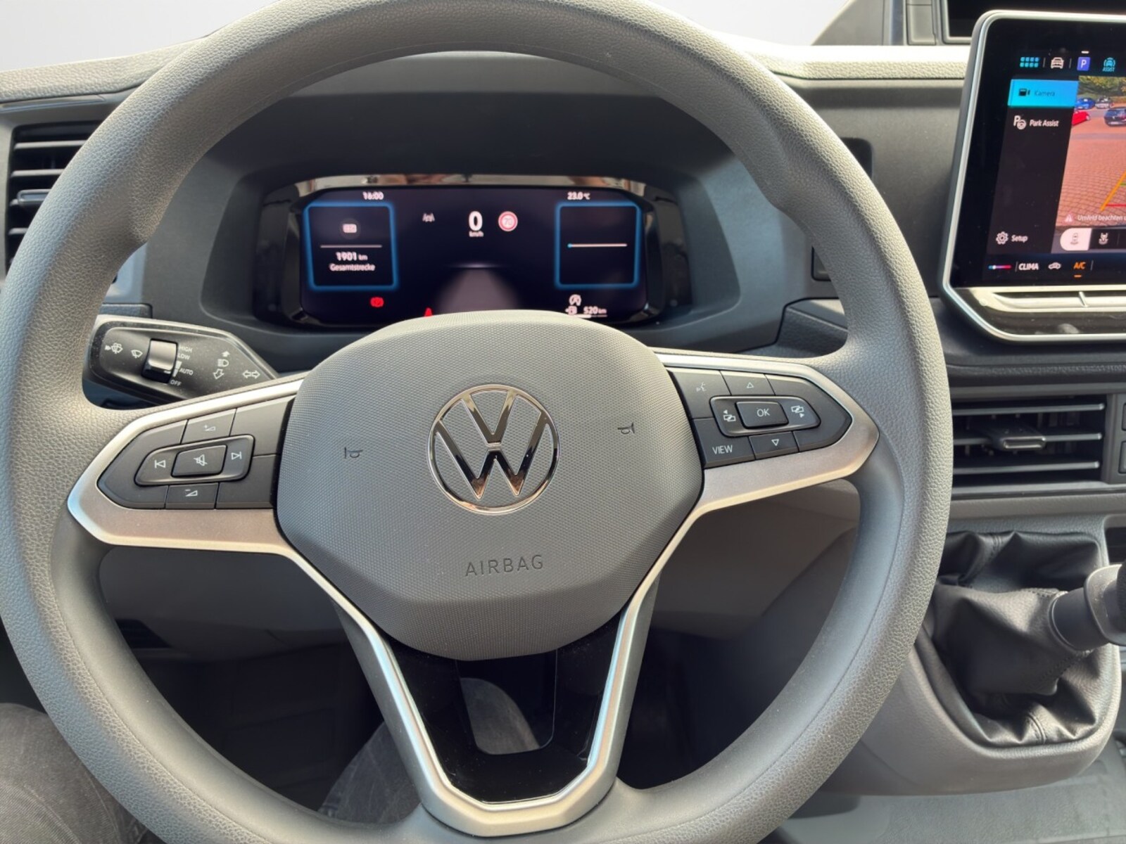 Volkswagen Crafter Kasten mittlerer Radstand – Bild 11