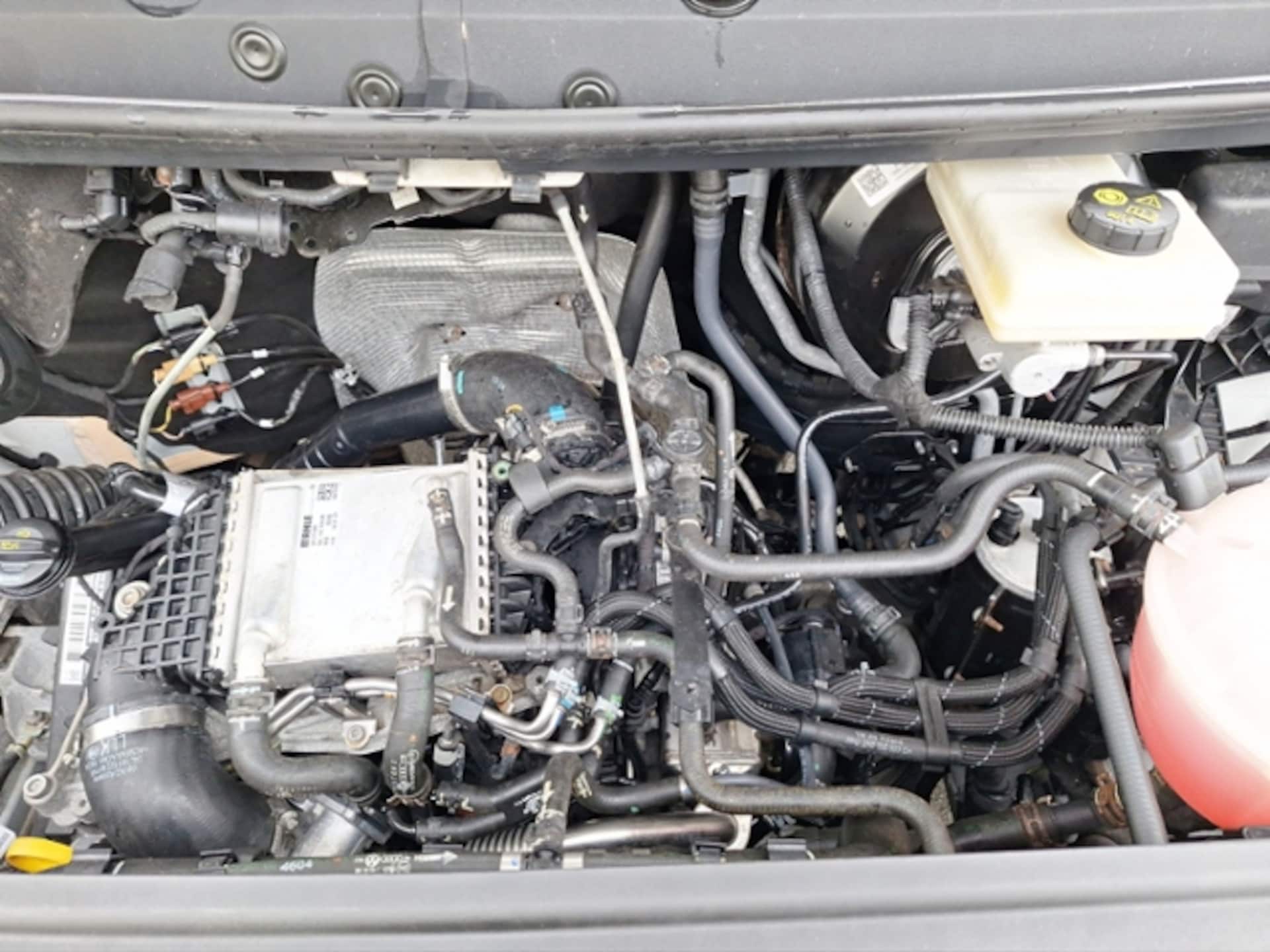 Volkswagen Crafter Kasten mittlerer Radstand