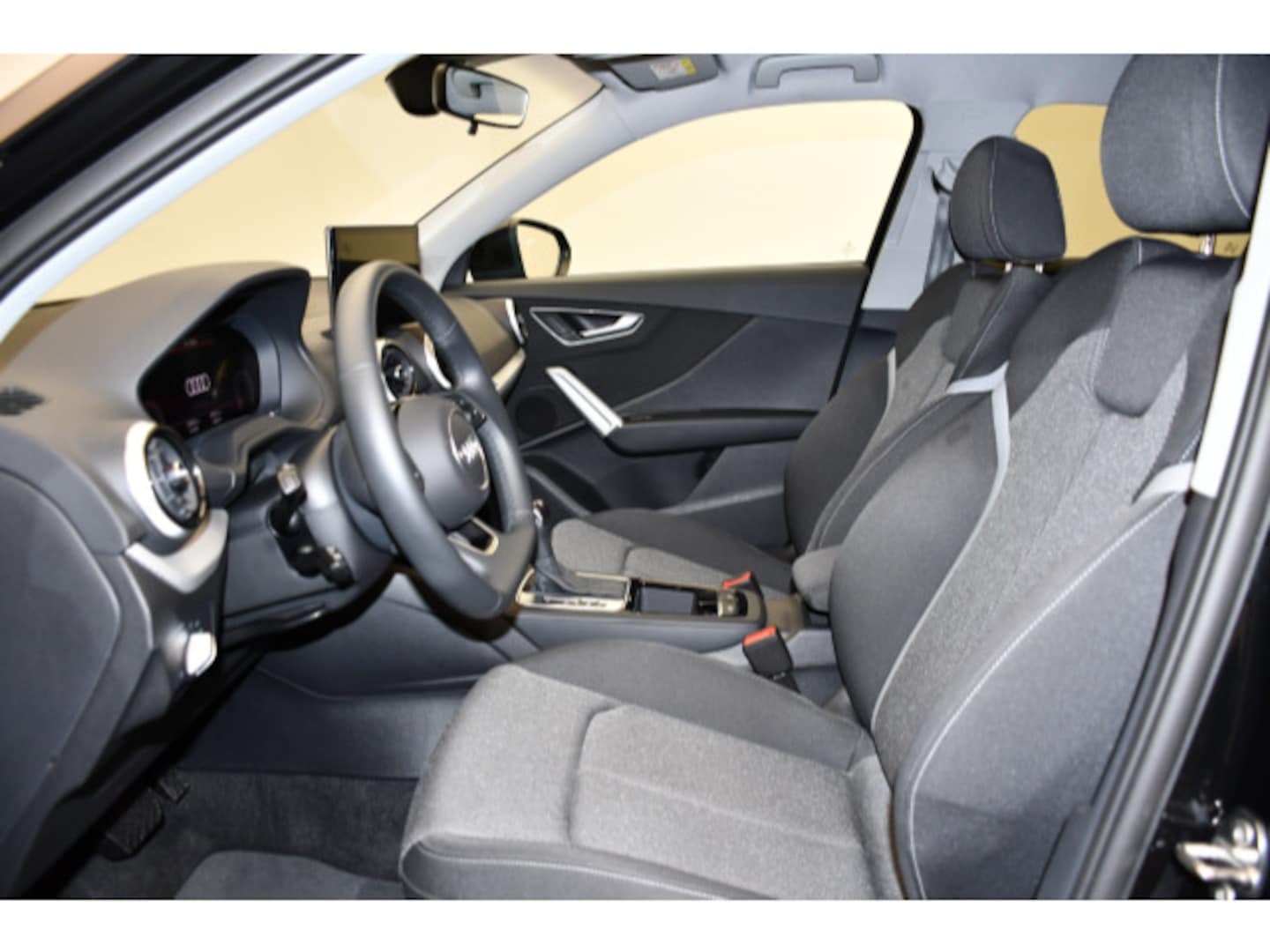 Bild über Audi Q2 S line 35 TFSI S tronic - für weitere Informationen kontaktieren Sie den Audi Partner