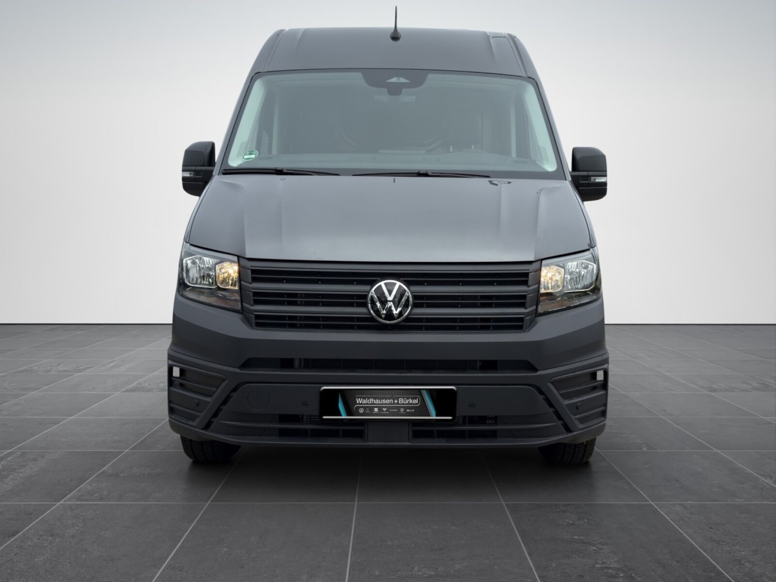 Volkswagen Crafter Kasten mittlerer Radstand – Bild 2