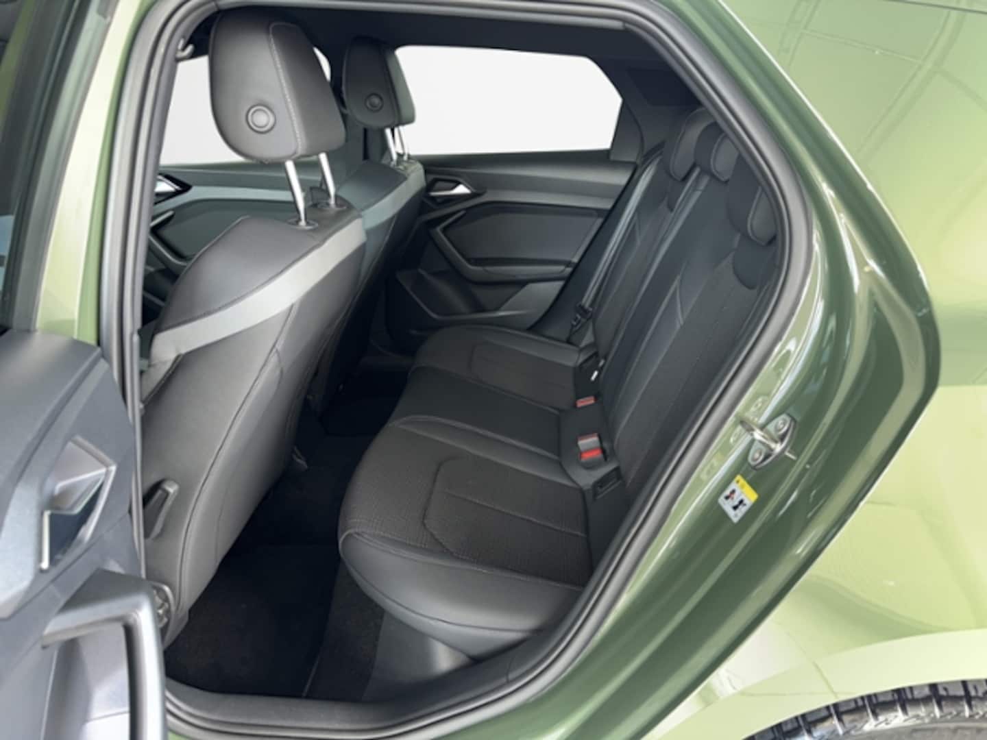 Bild über Audi A1 Sportback S line 25 TFSI S tronic - für weitere Informationen kontaktieren Sie den Audi Partner