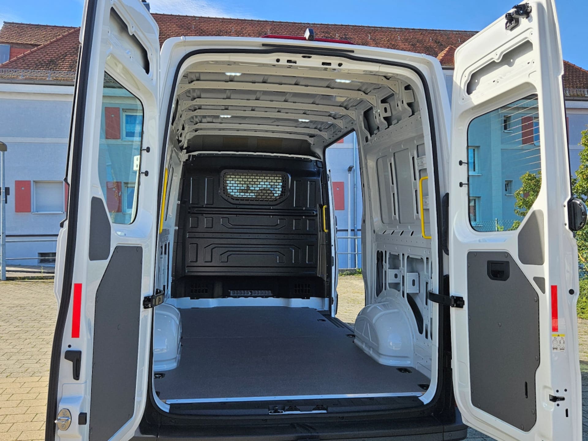 Volkswagen Crafter Kasten mittlerer Radstand