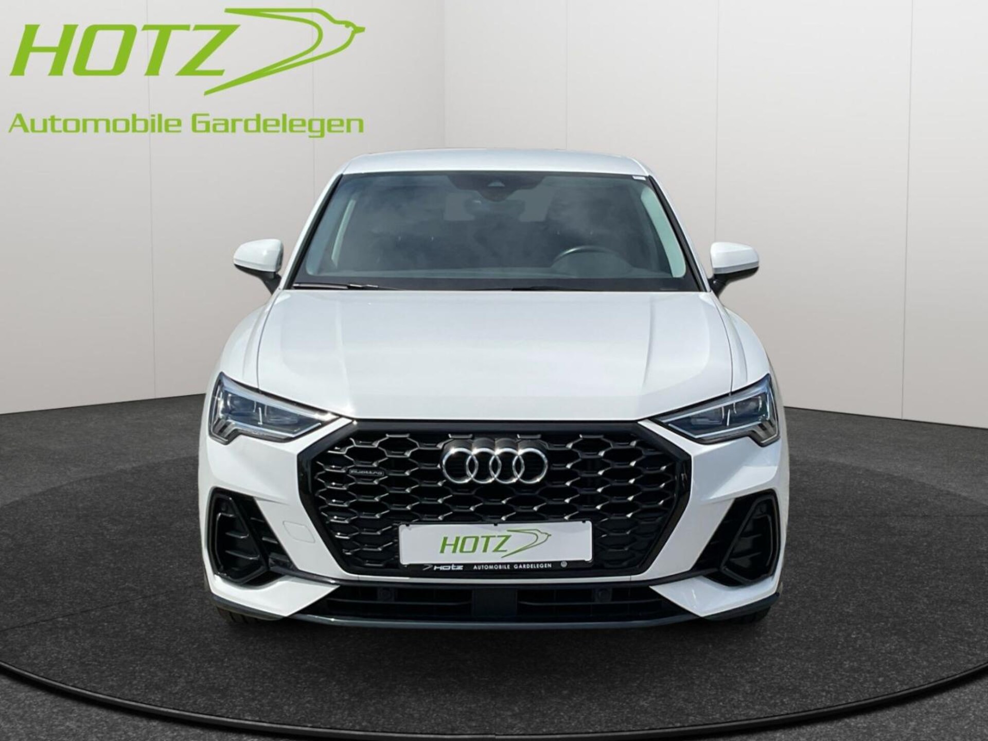 Audi Q3 Sportback S line