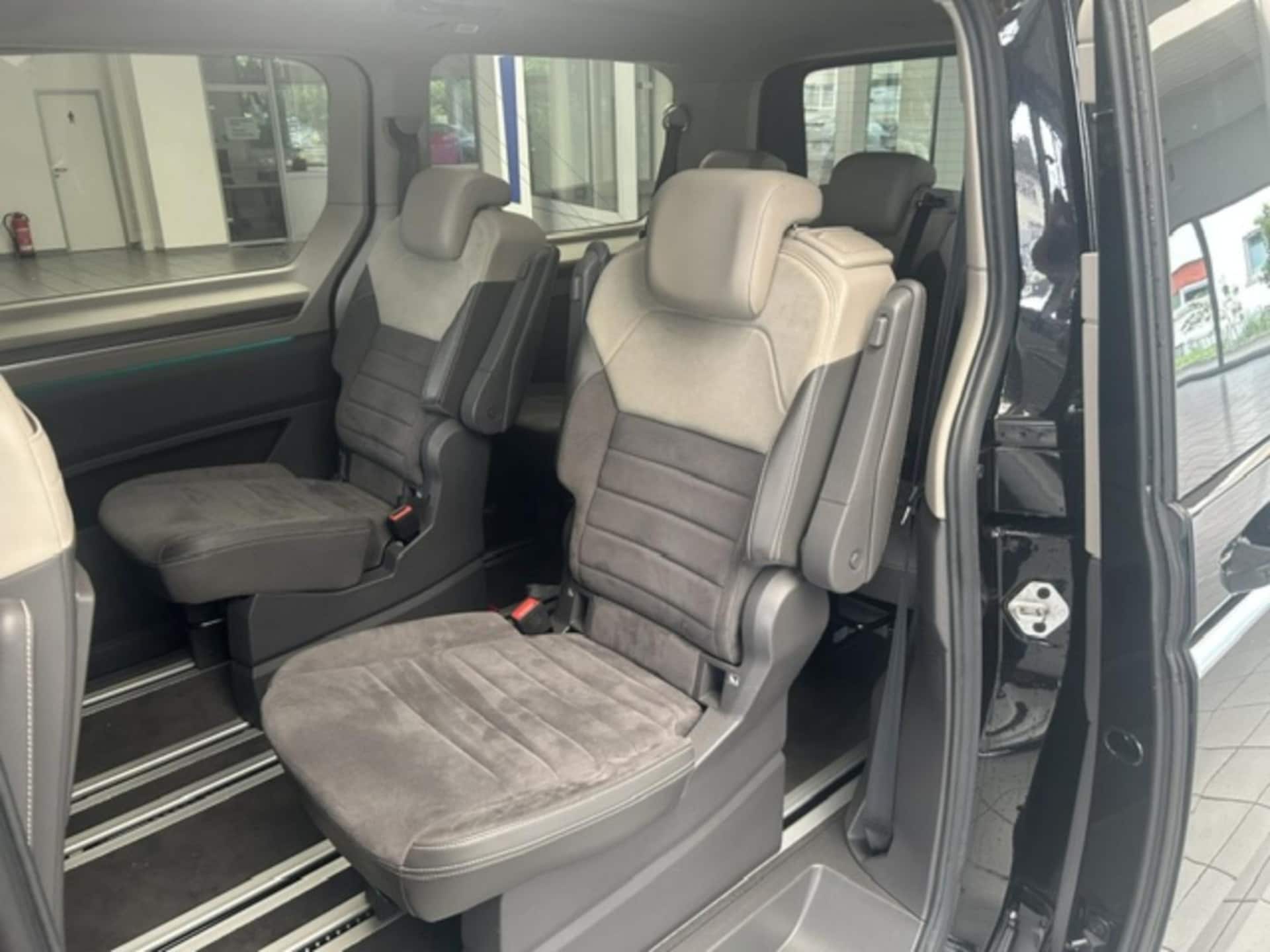 Volkswagen Multivan Langversion Style